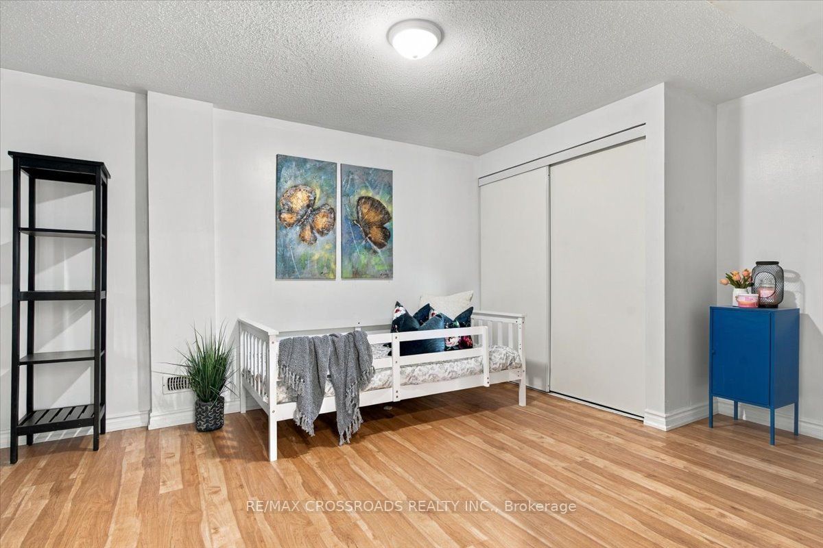 1220 Langley Circle Property Photo 26