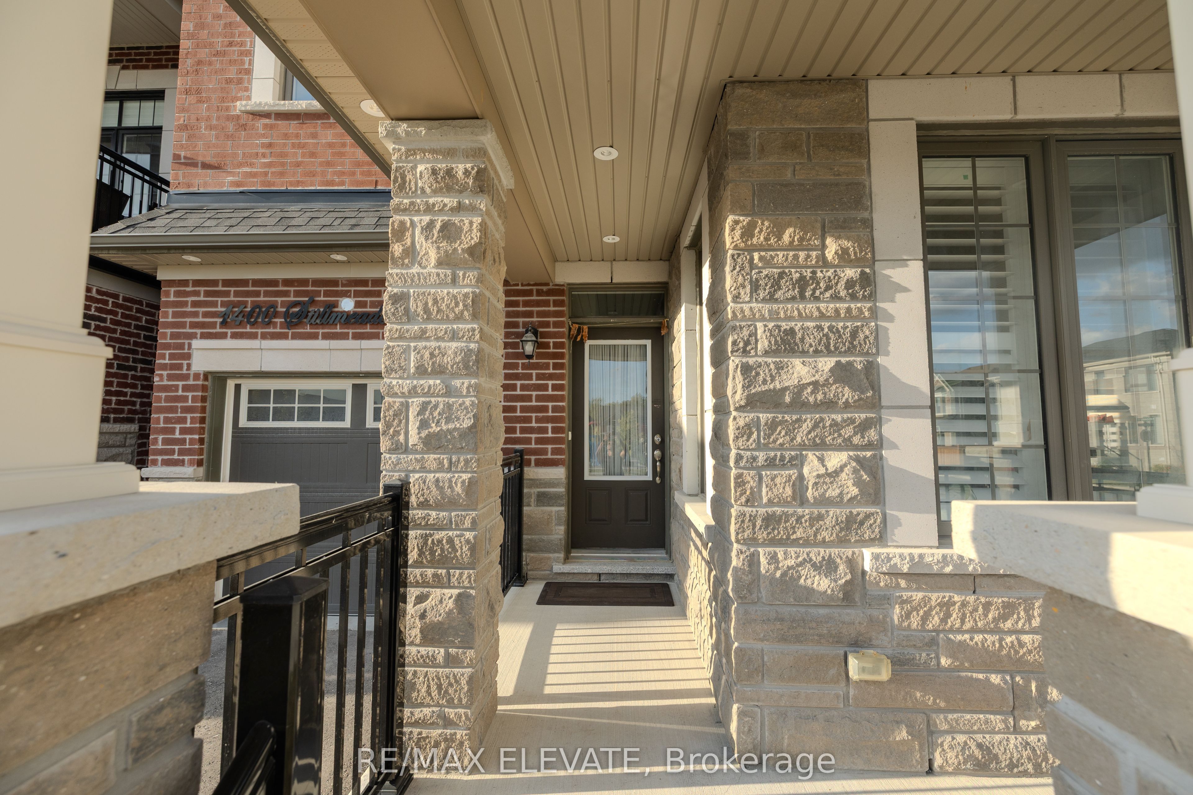 1400 Stillmeadow Lane Property Photo 3