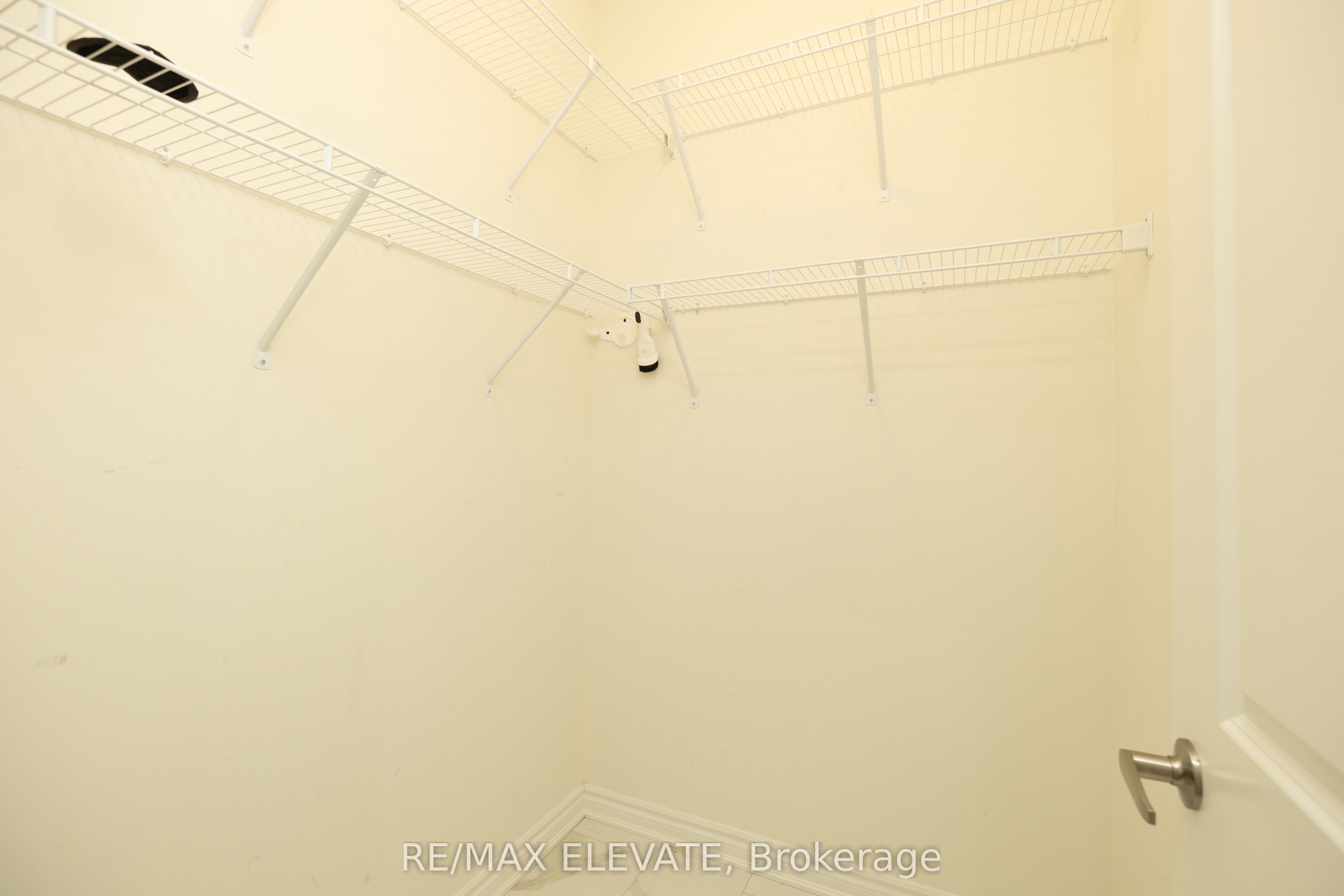 1400 Stillmeadow Lane Property Photo 6