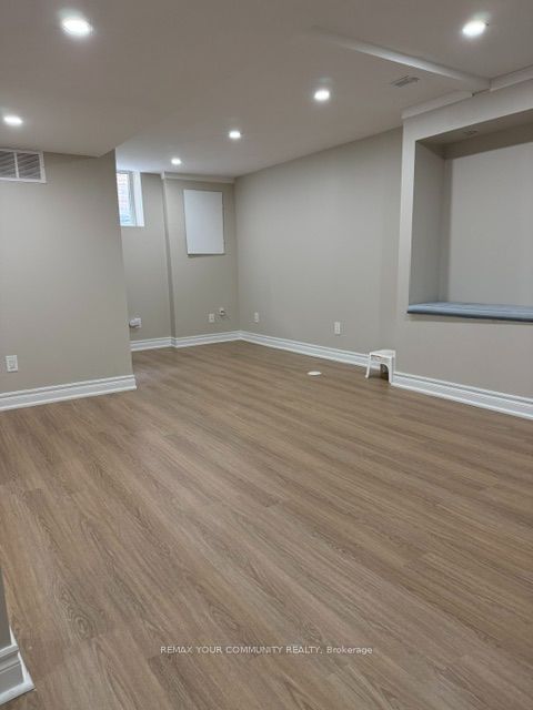 66 Vanessa Place Basement Apartment Property Photo 2