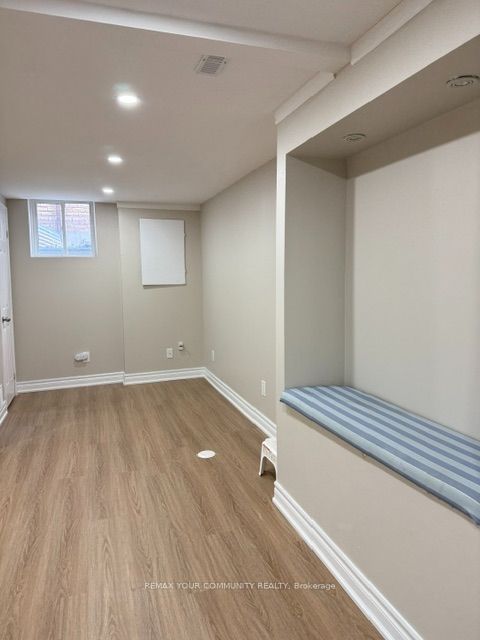 66 Vanessa Place Basement Apartment Property Photo 3