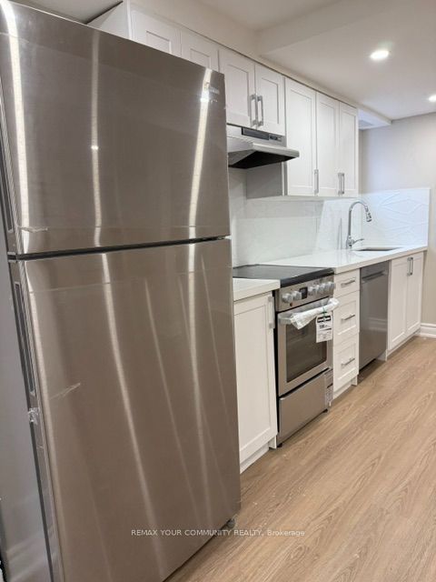 66 Vanessa Place Basement Apartment Property Photo 5