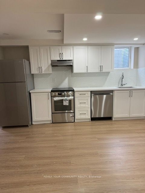 66 Vanessa Place Basement Apartment Property Photo 9