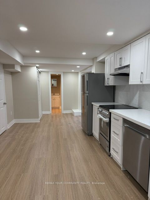 66 Vanessa Place Basement Apartment Property Photo 10