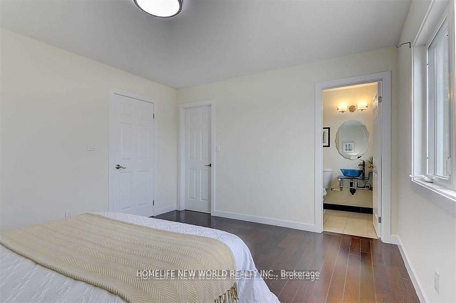 30 Rural Avenue # Upper-2 Property Photo 4