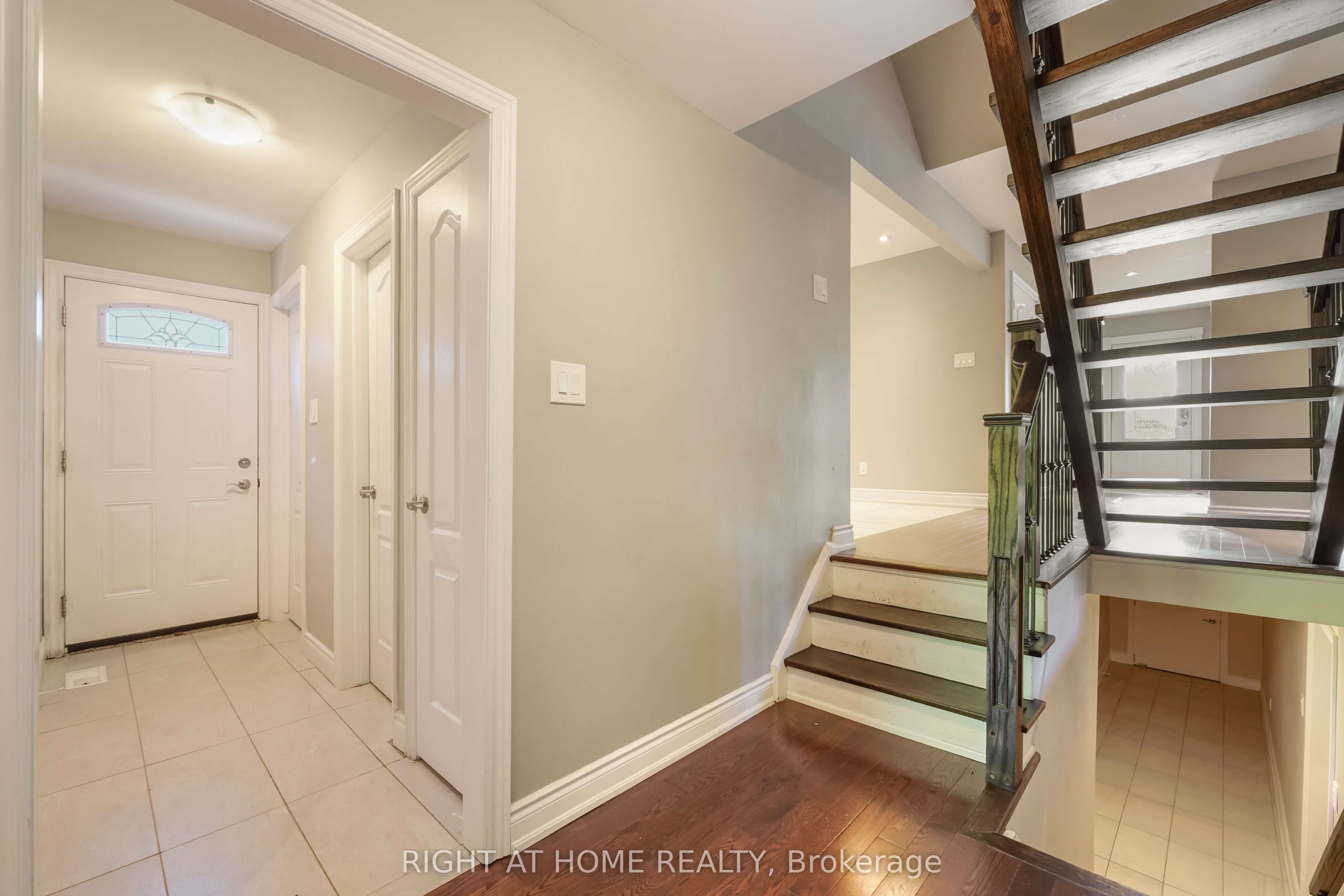 21 Cleethorpes Boulevard Property Photo 10