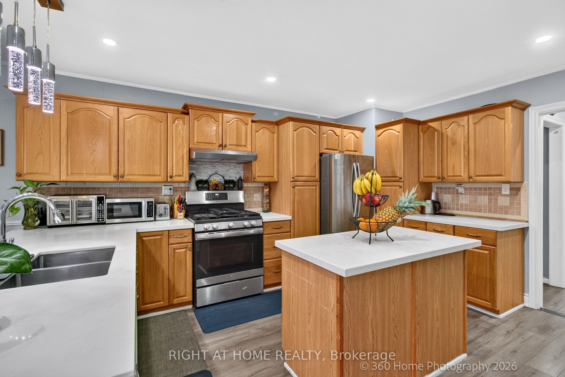 57 Cornwall Drive Property Photo 6