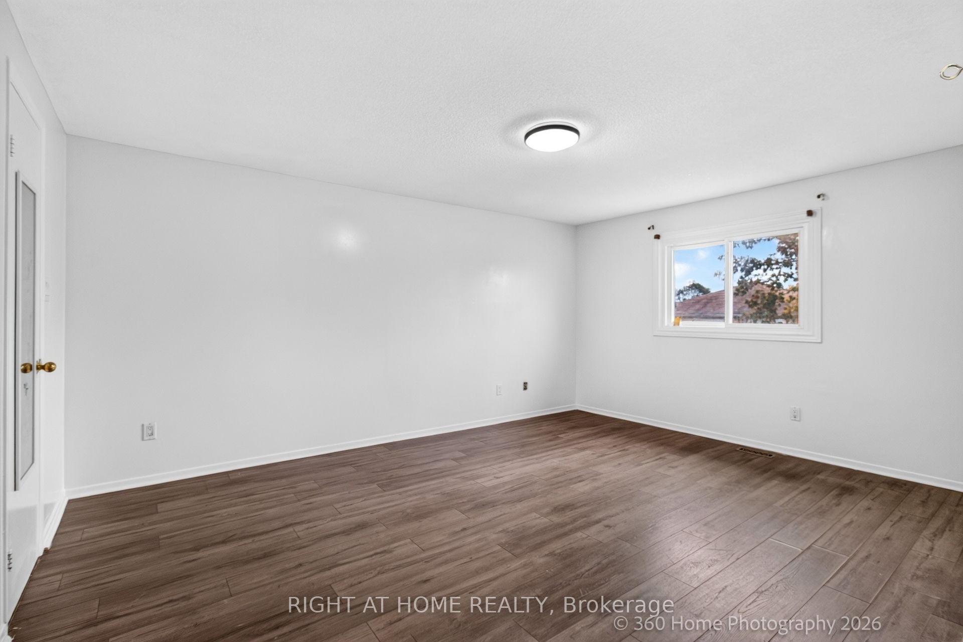 57 Cornwall Drive Property Photo 10