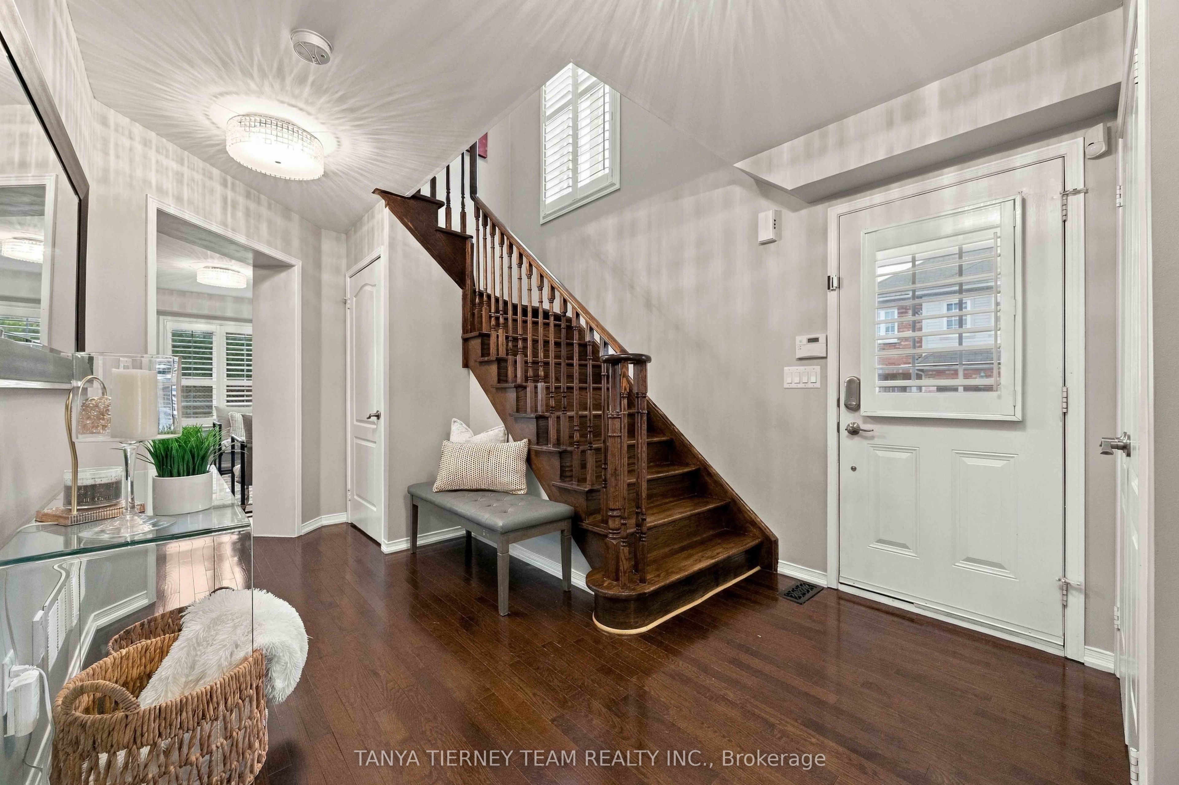 2 Delight Way Property Photo 6