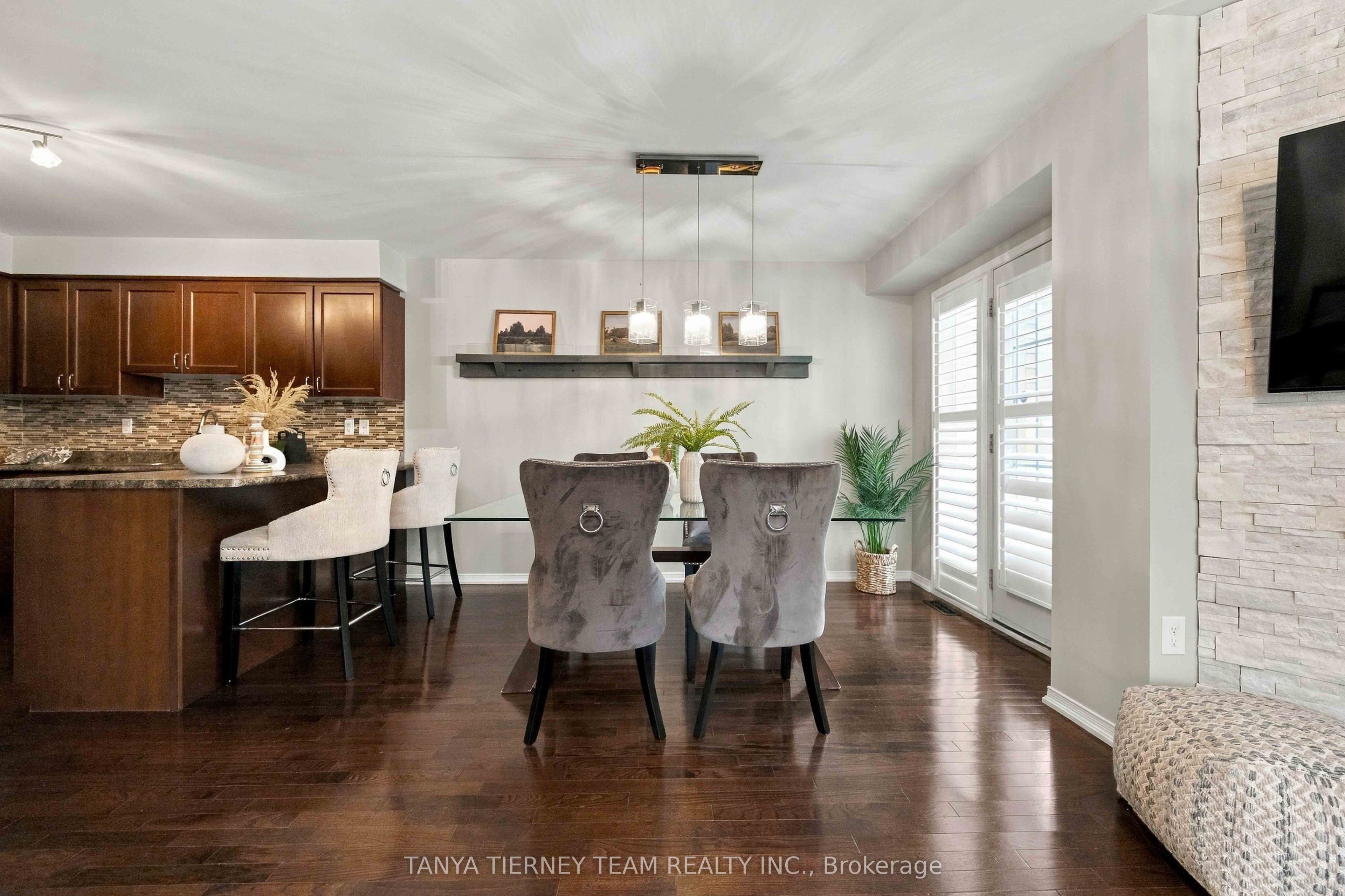 2 Delight Way Property Photo 16