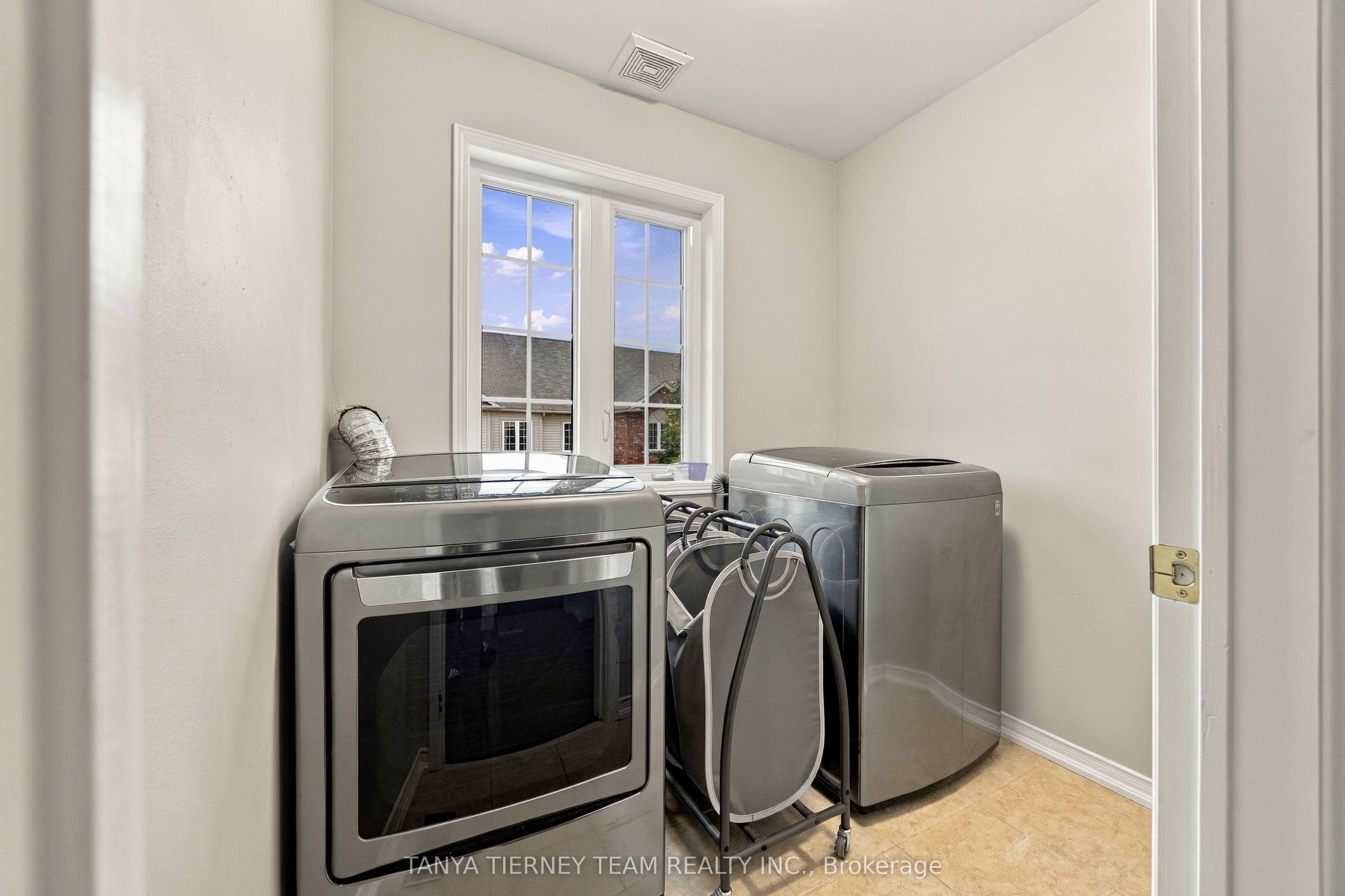 2 Delight Way Property Photo 35