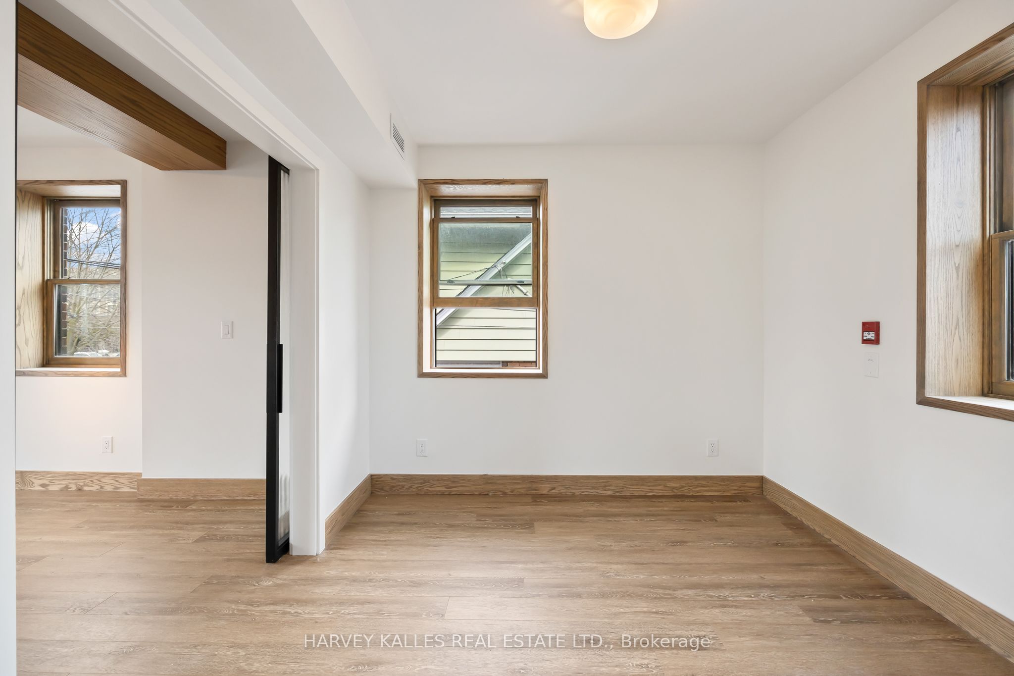 663 Greenwood Avenue 2 Property Photo 17