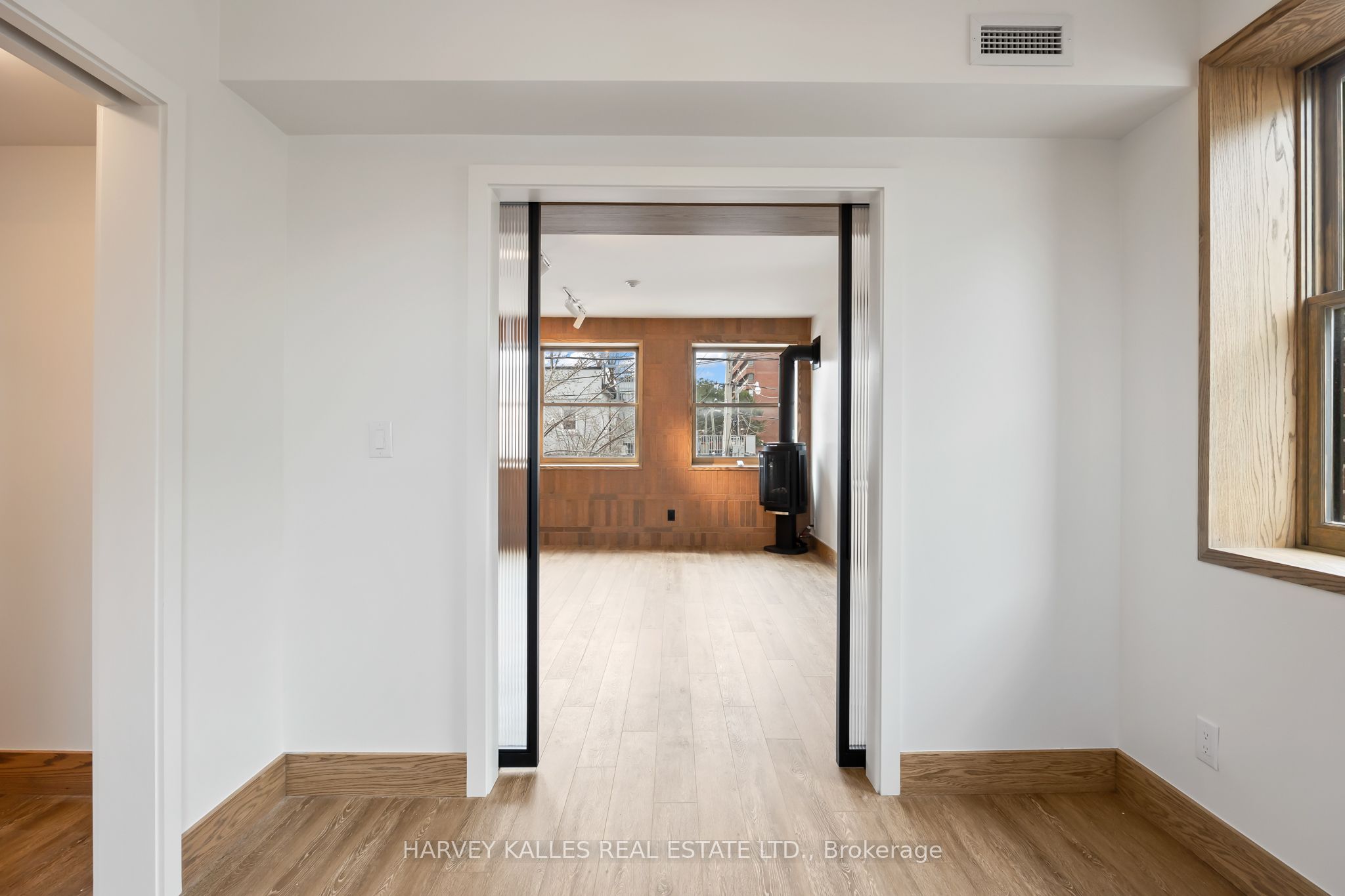 663 Greenwood Avenue 2 Property Photo 19