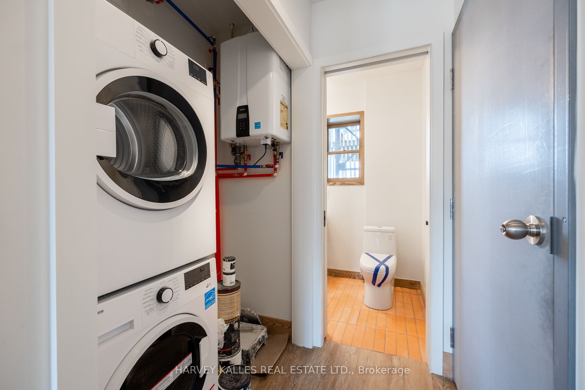 663 Greenwood Avenue 2 Property Photo 21