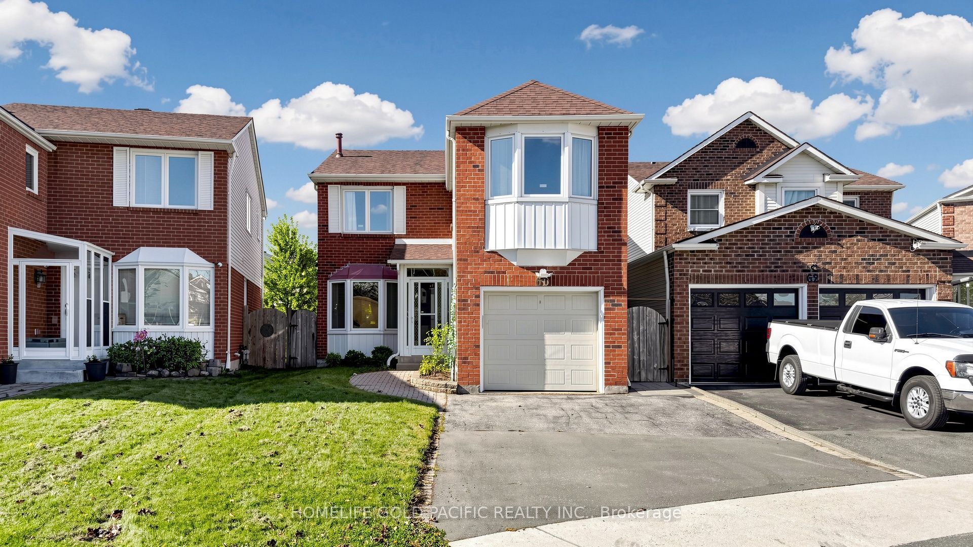 60 Elmfield Crescent Property Photo 1