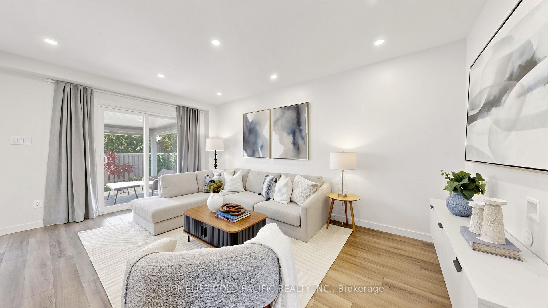 60 Elmfield Crescent Property Photo 3