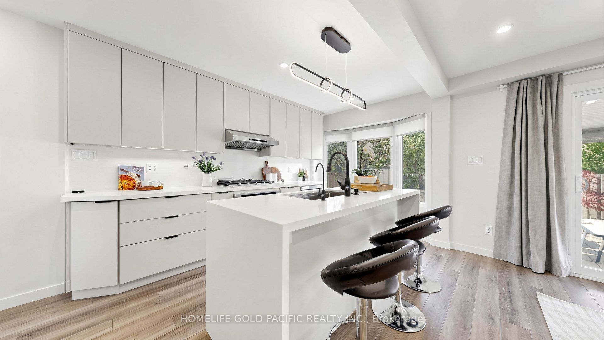 60 Elmfield Crescent Property Photo 8