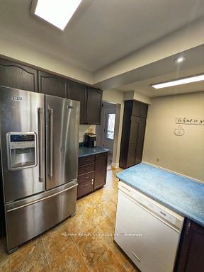 15 Climie Court Property Photo 8