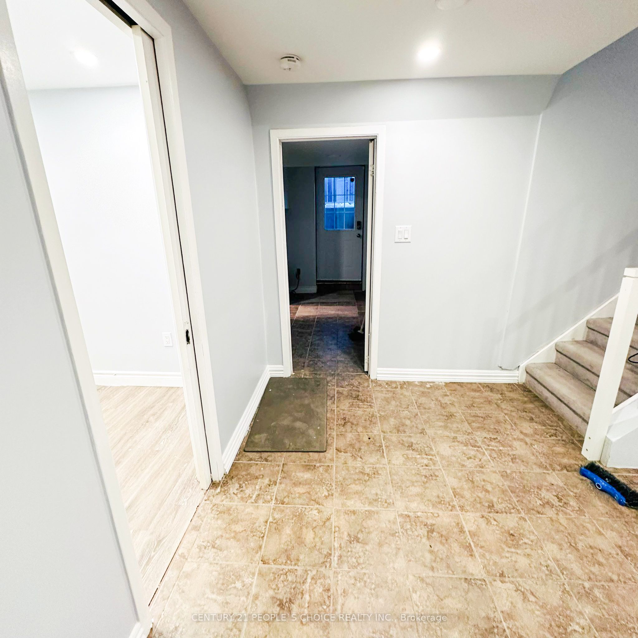 41 Coomer Crescent Property Photo 1