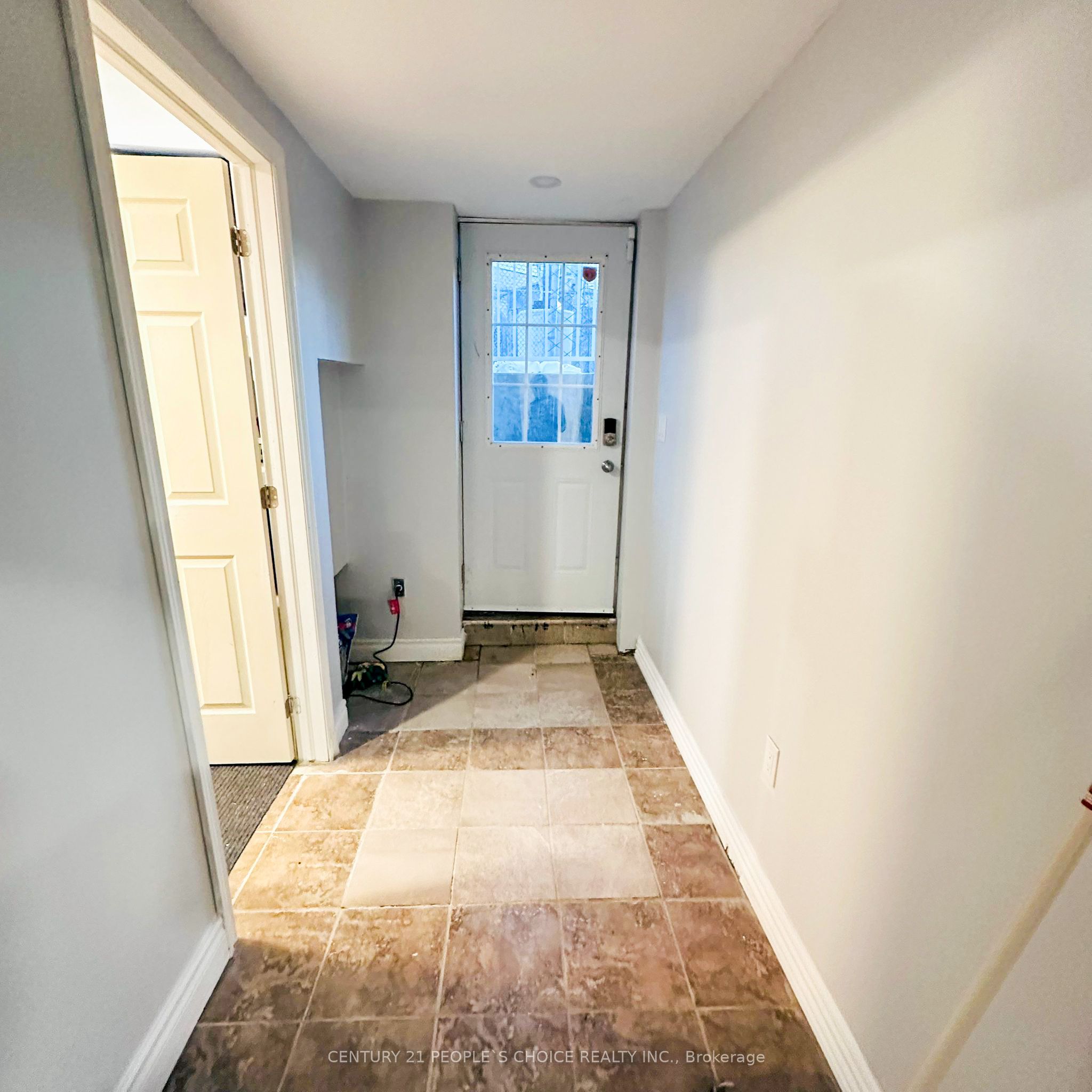 41 Coomer Crescent Property Photo 10