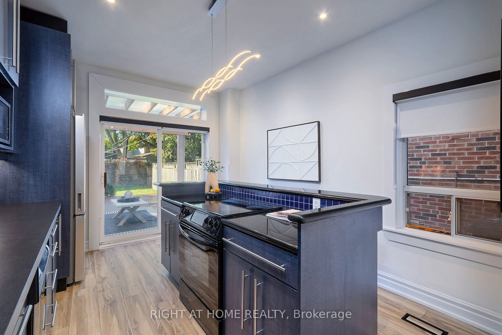 25 Pretoria Avenue Property Photo 12