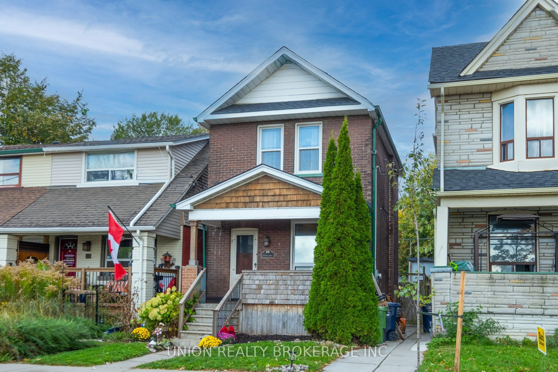 100 Oakvale Avenue Property Photo 1