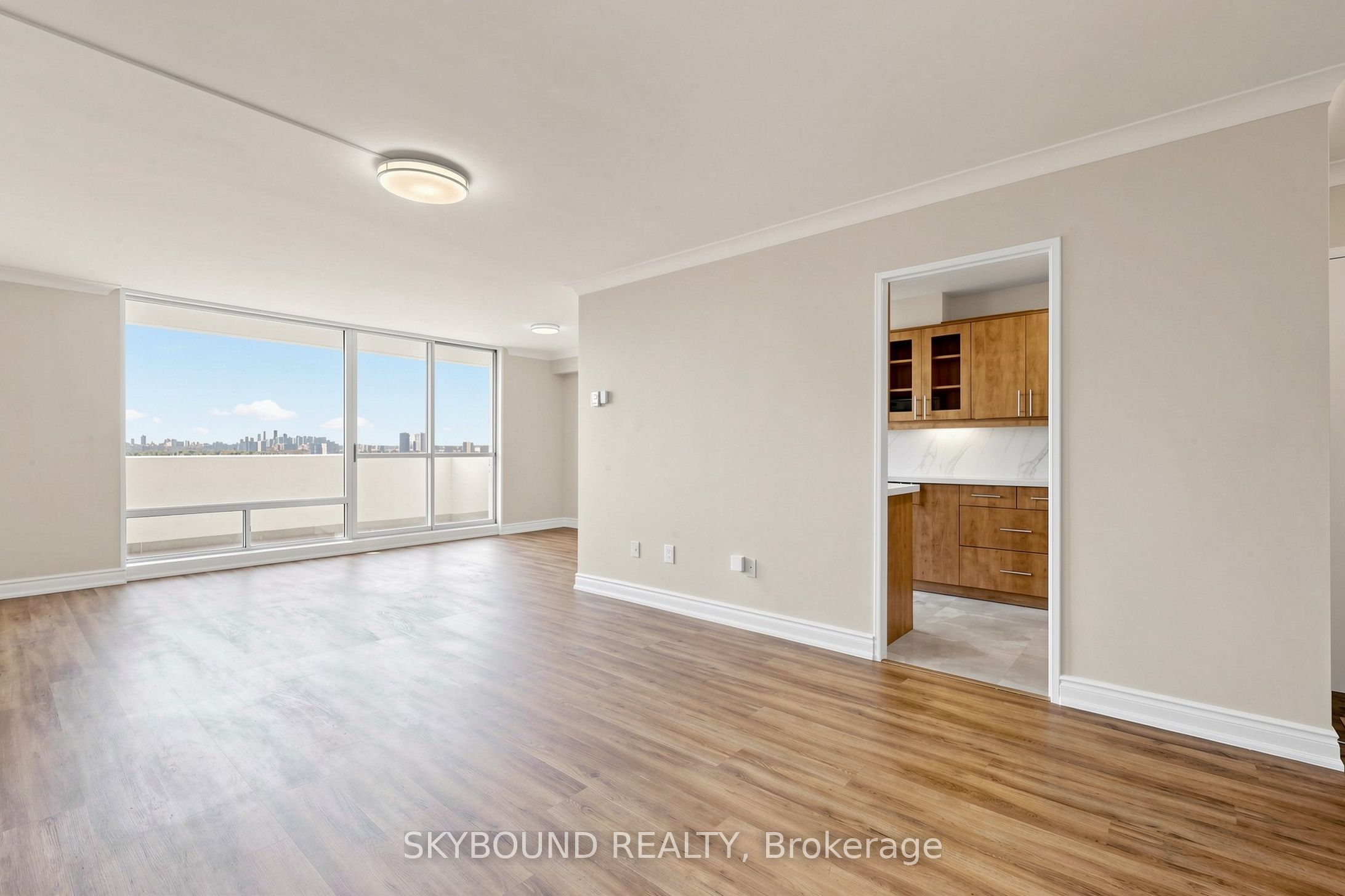1 Massey Square 1710 Property Photo 3