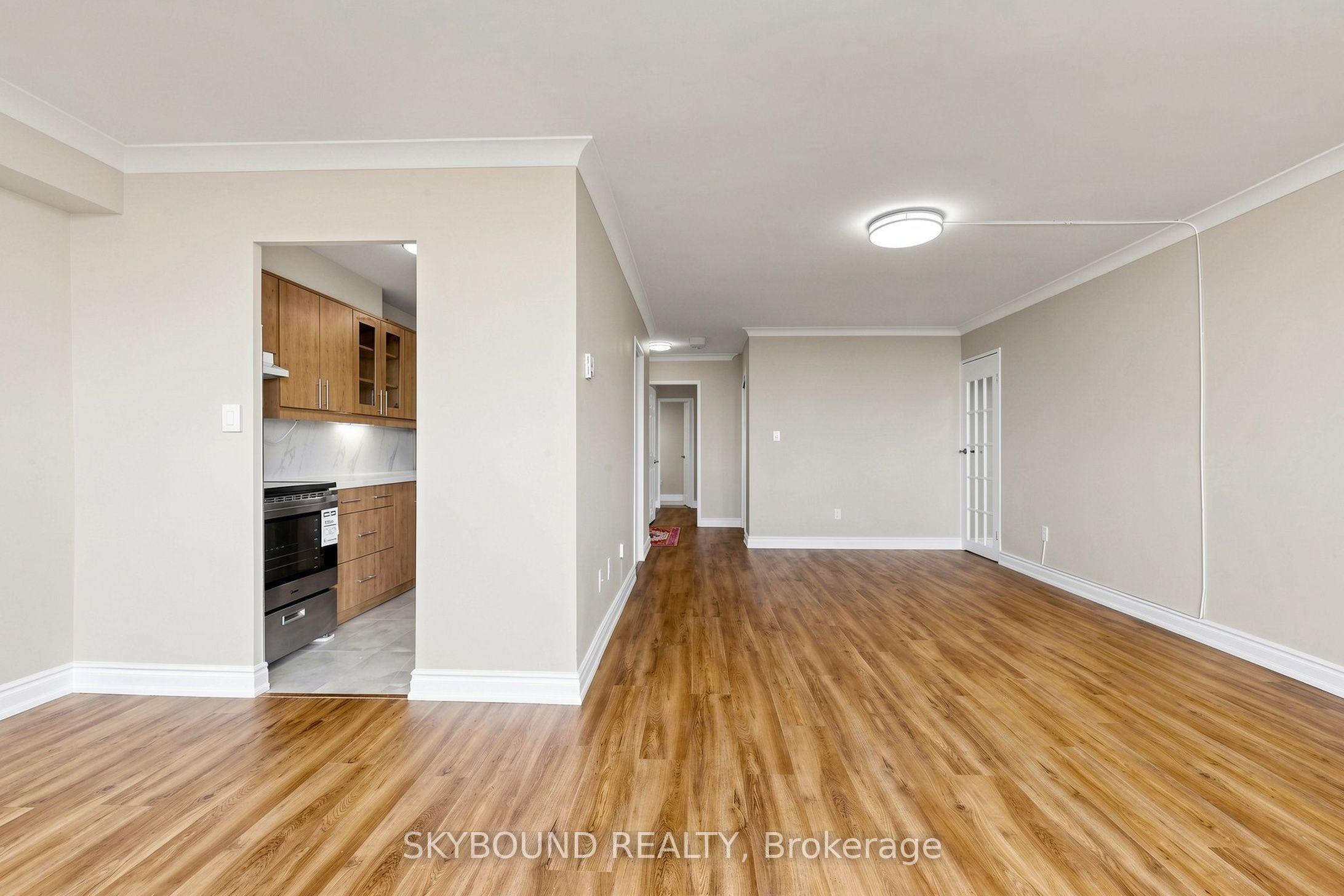 1 Massey Square 1710 Property Photo 9