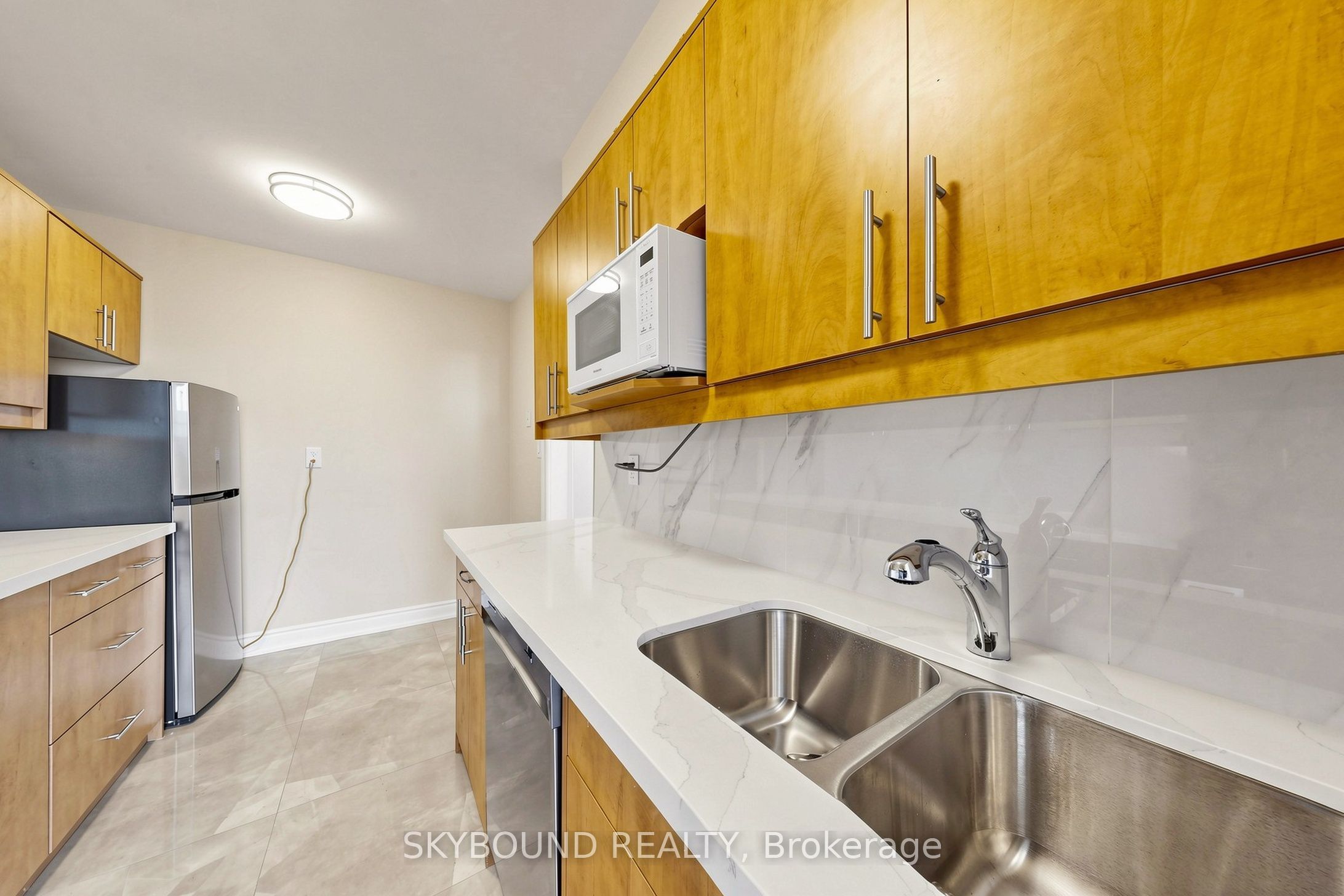 1 Massey Square 1710 Property Photo 13