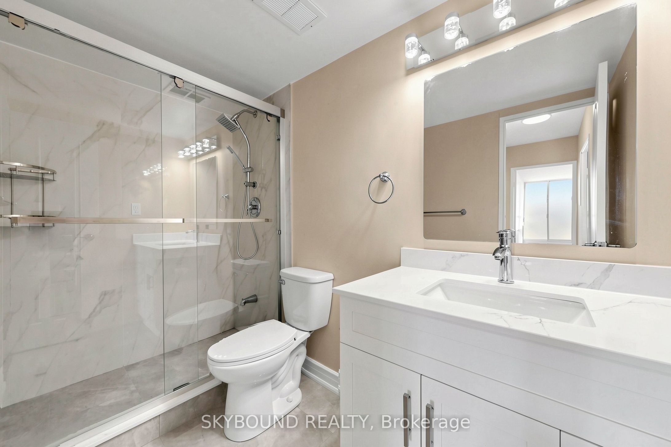 1 Massey Square 1710 Property Photo 28