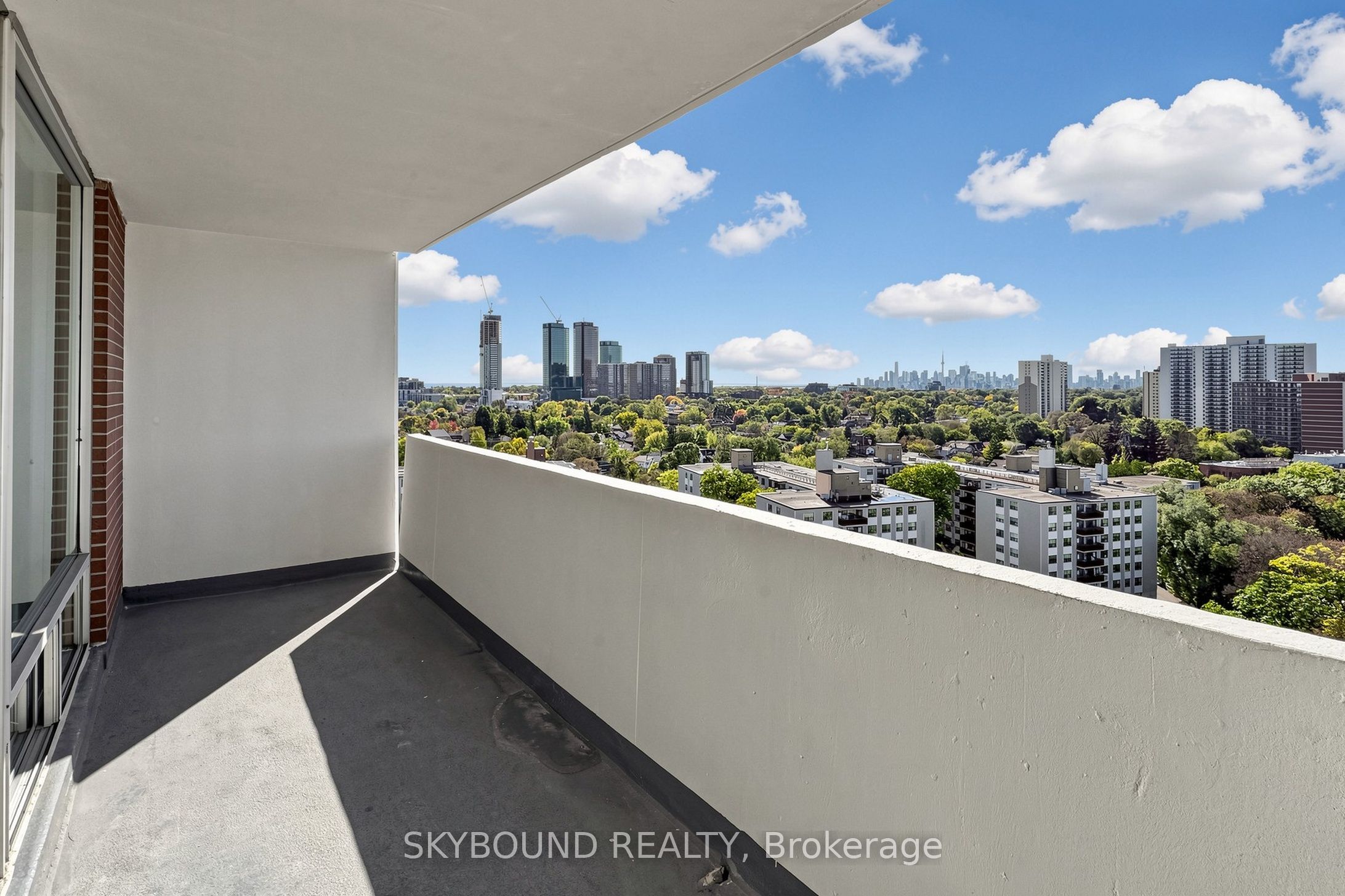 1 Massey Square 1710 Property Photo 30