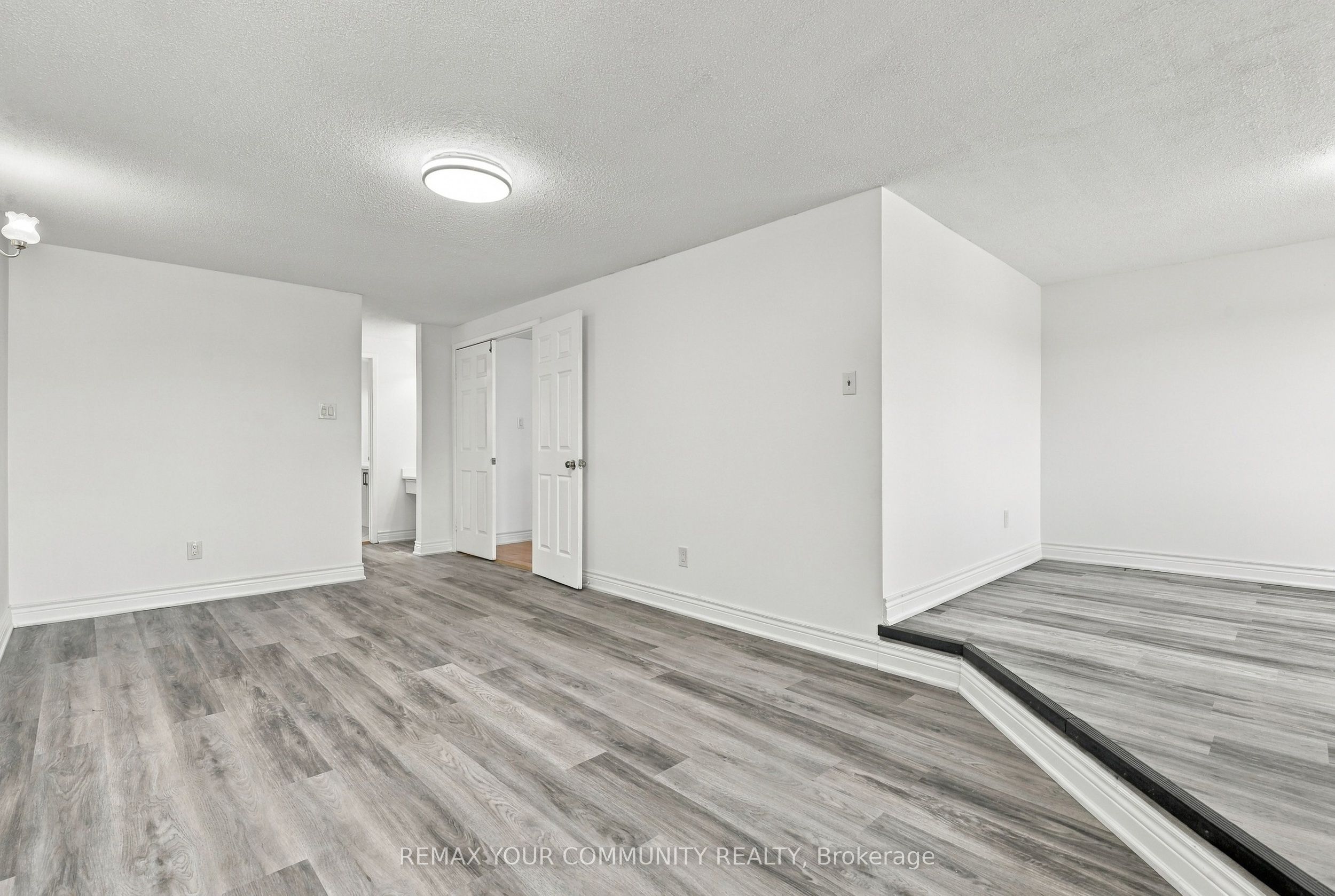 205 Hupfield Trail Property Photo 21