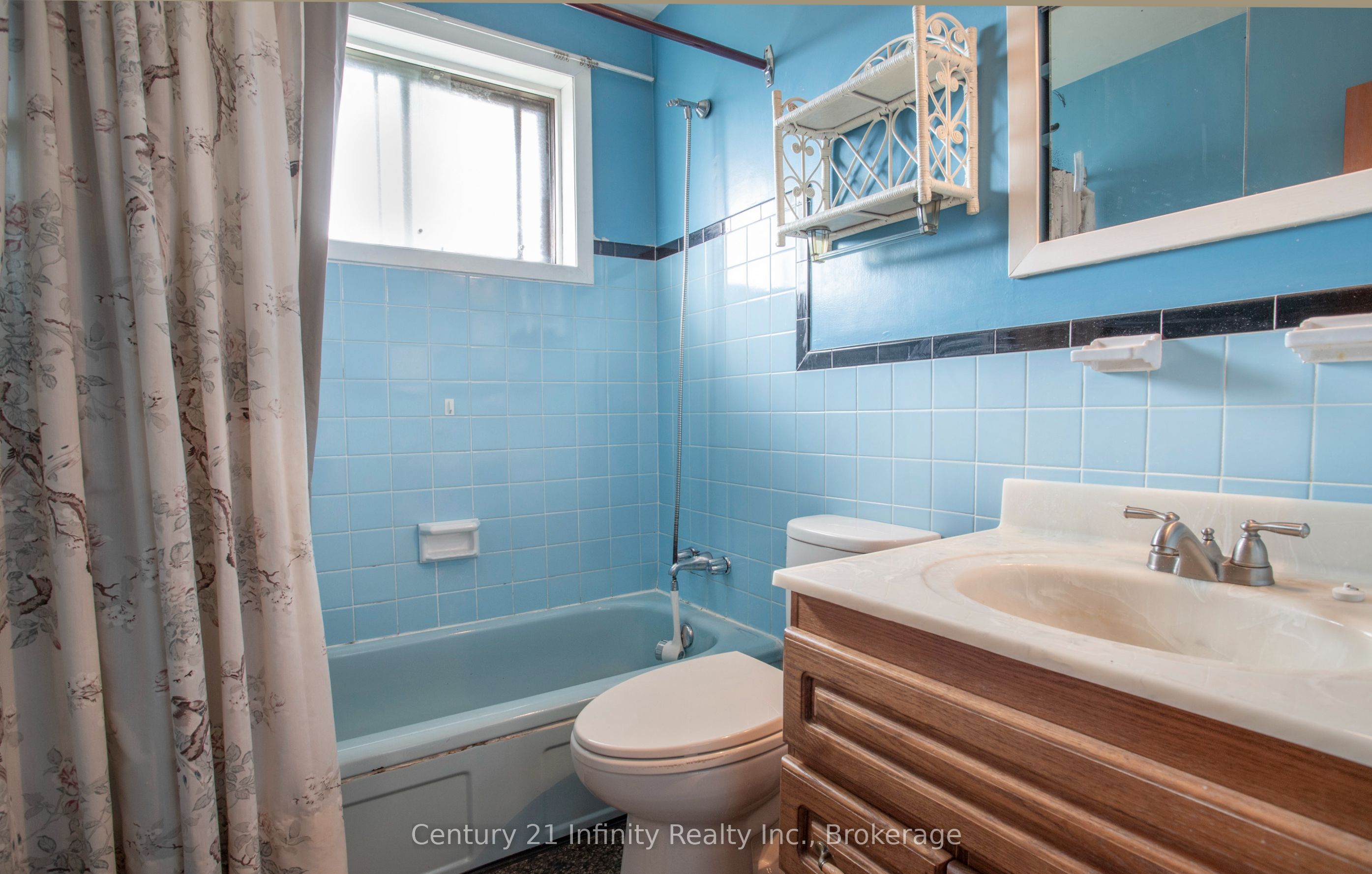 879 Antonio Street Property Photo 19