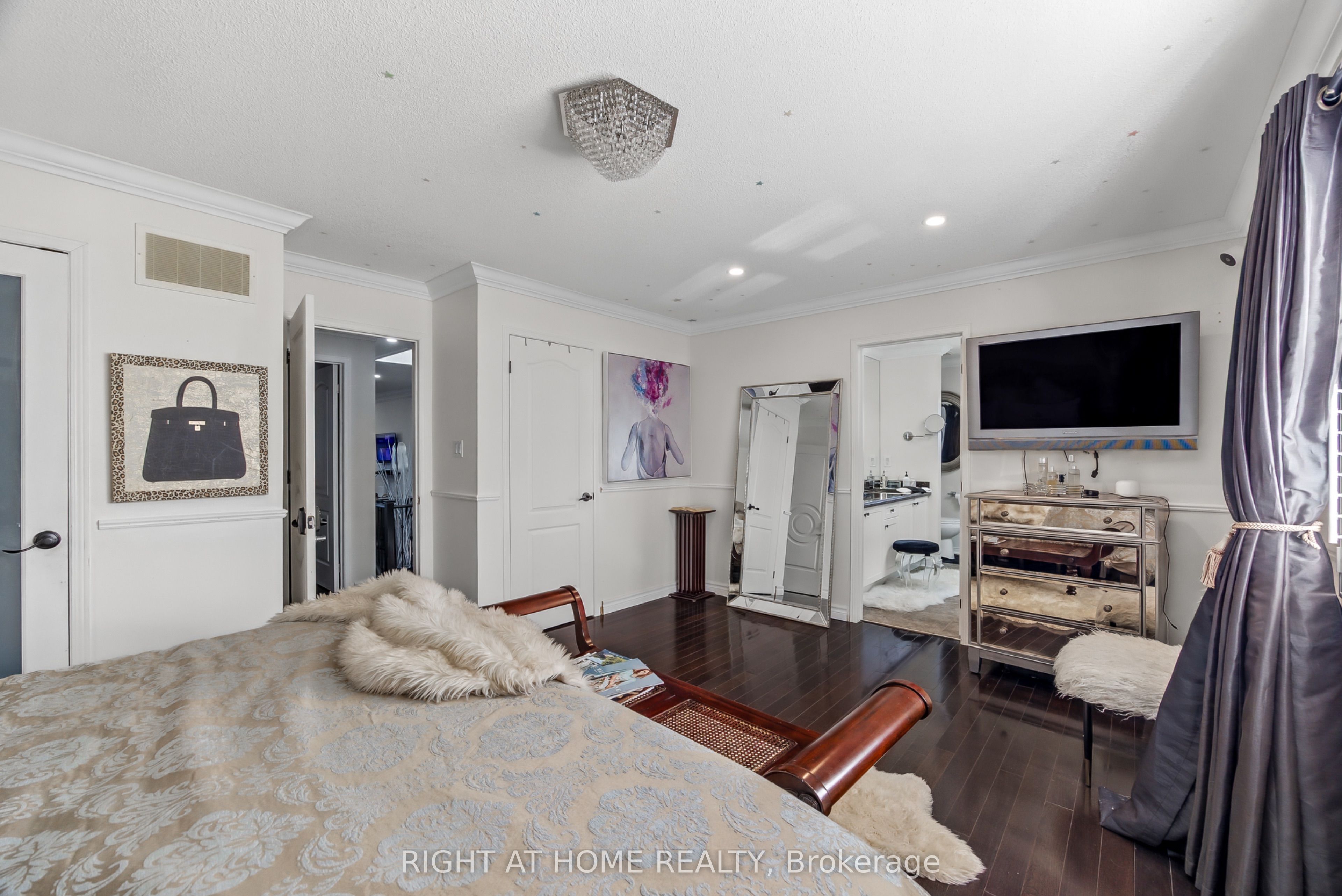 7 Urwin Street Property Photo 29