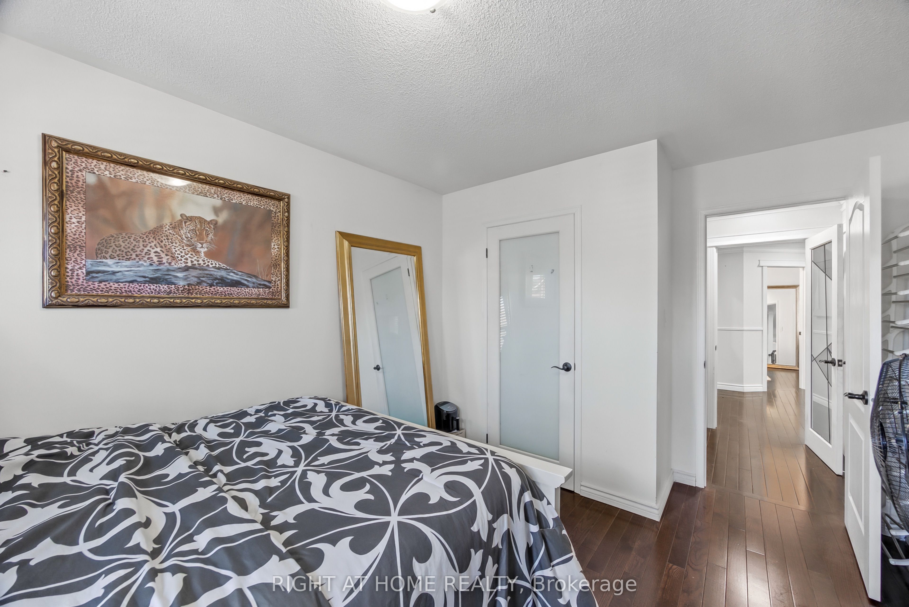 7 Urwin Street Property Photo 34
