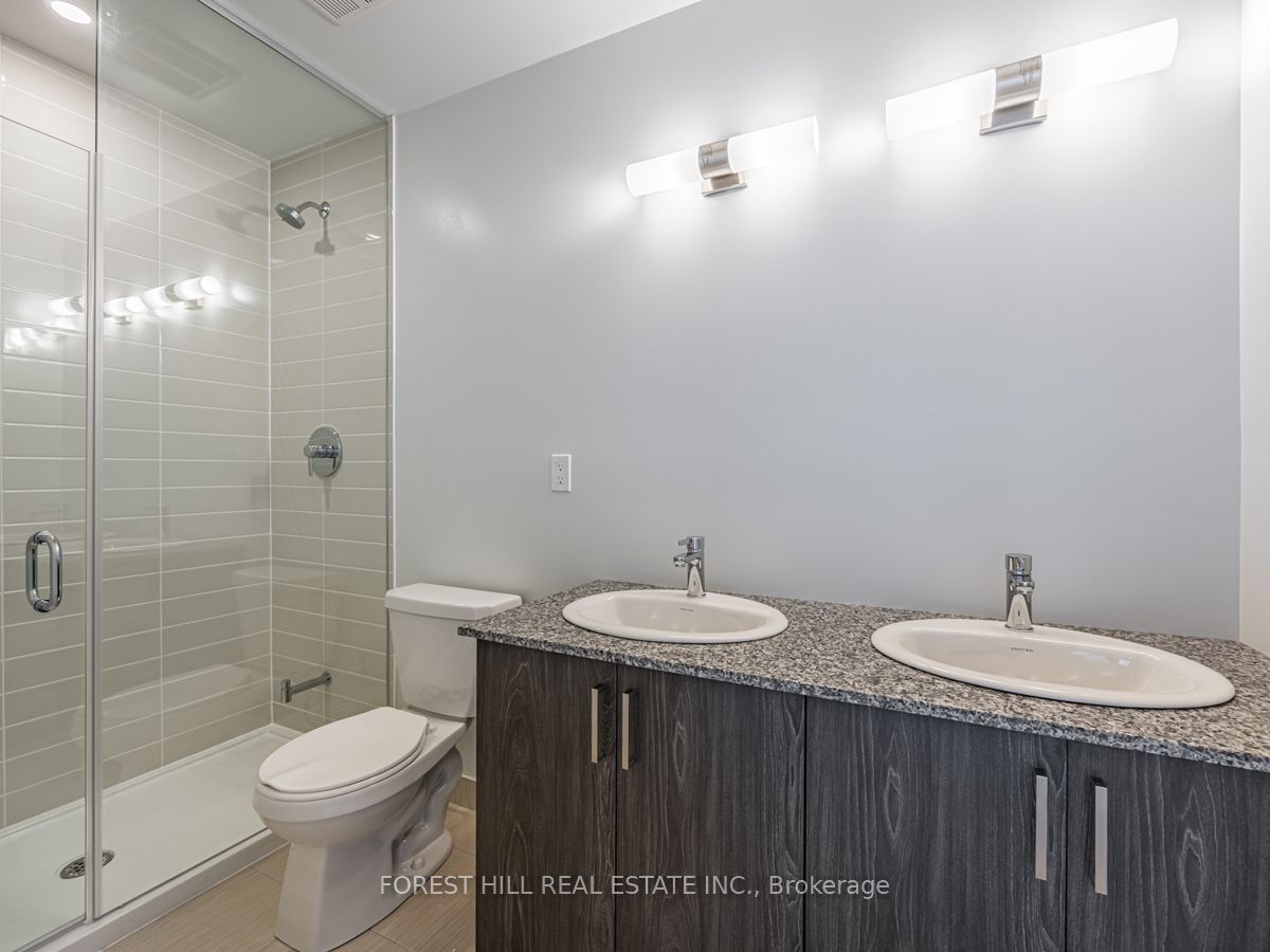 10 Meadowglen Place 401 Property Photo 15