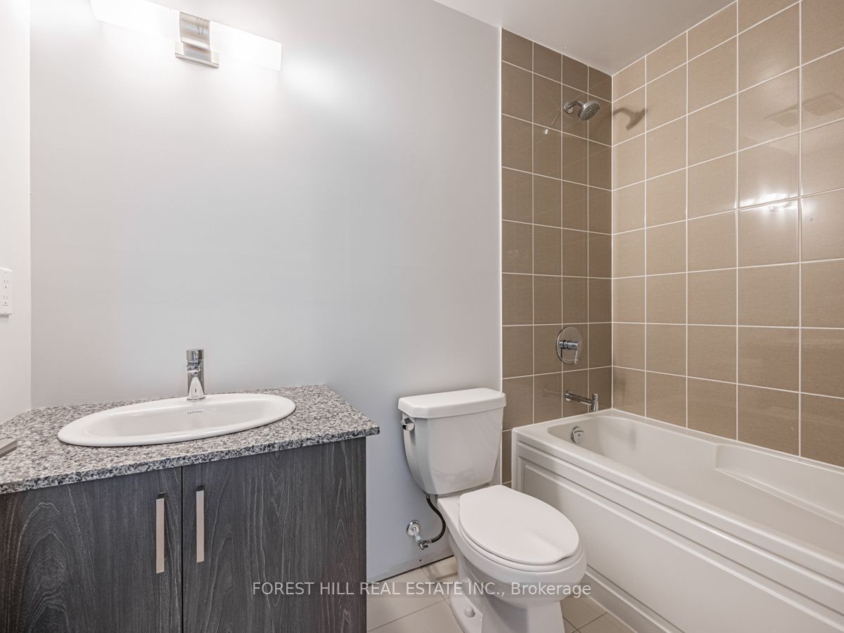 10 Meadowglen Place 401 Property Photo 20