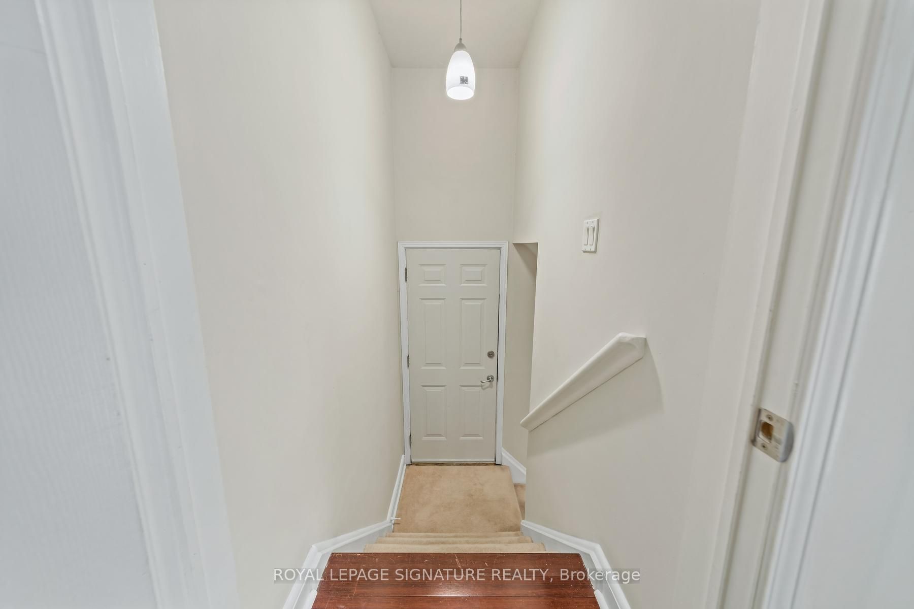 4 Moss Street Property Photo 16