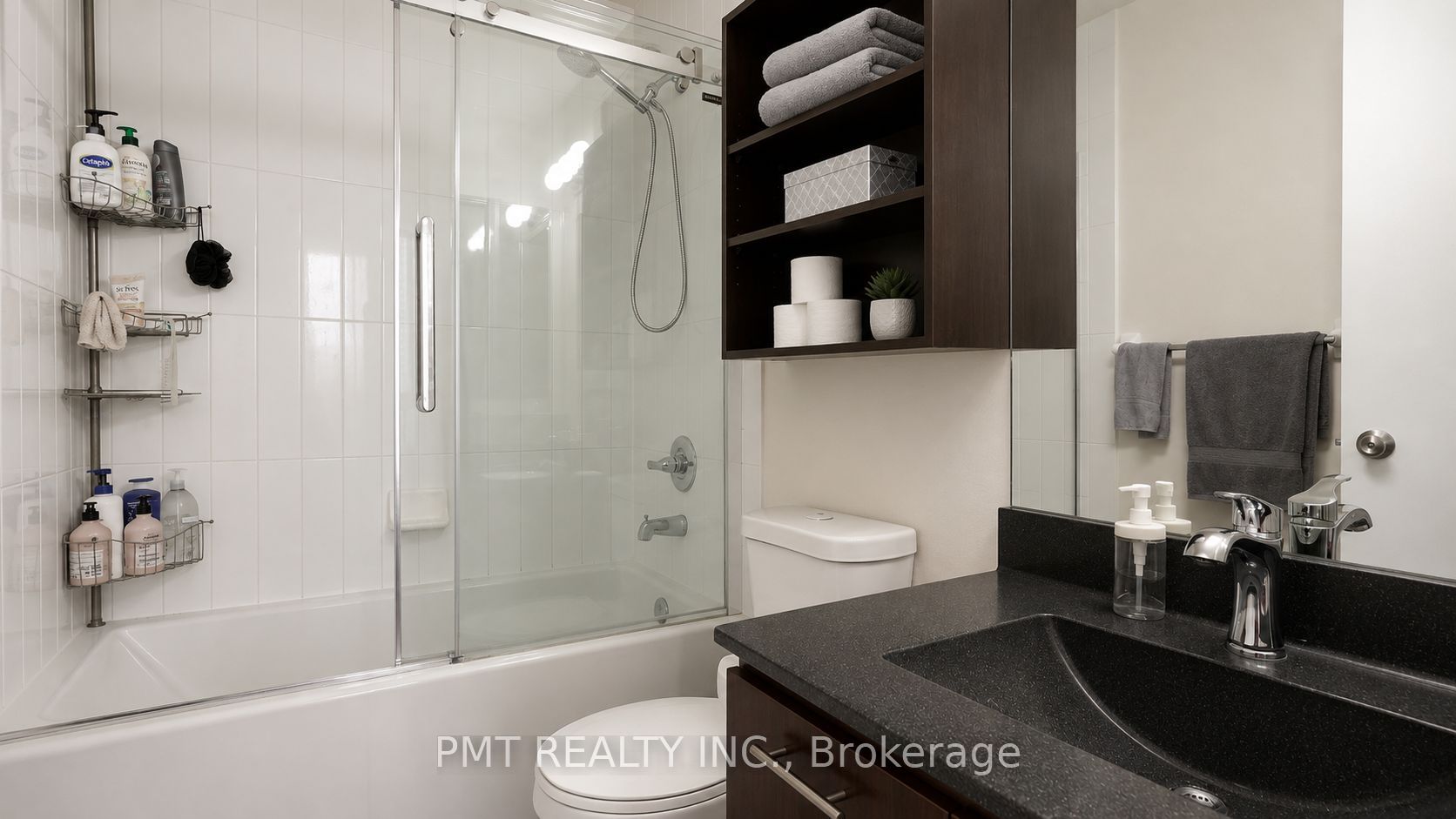 125 Village Green Square 309 Property Photo 13