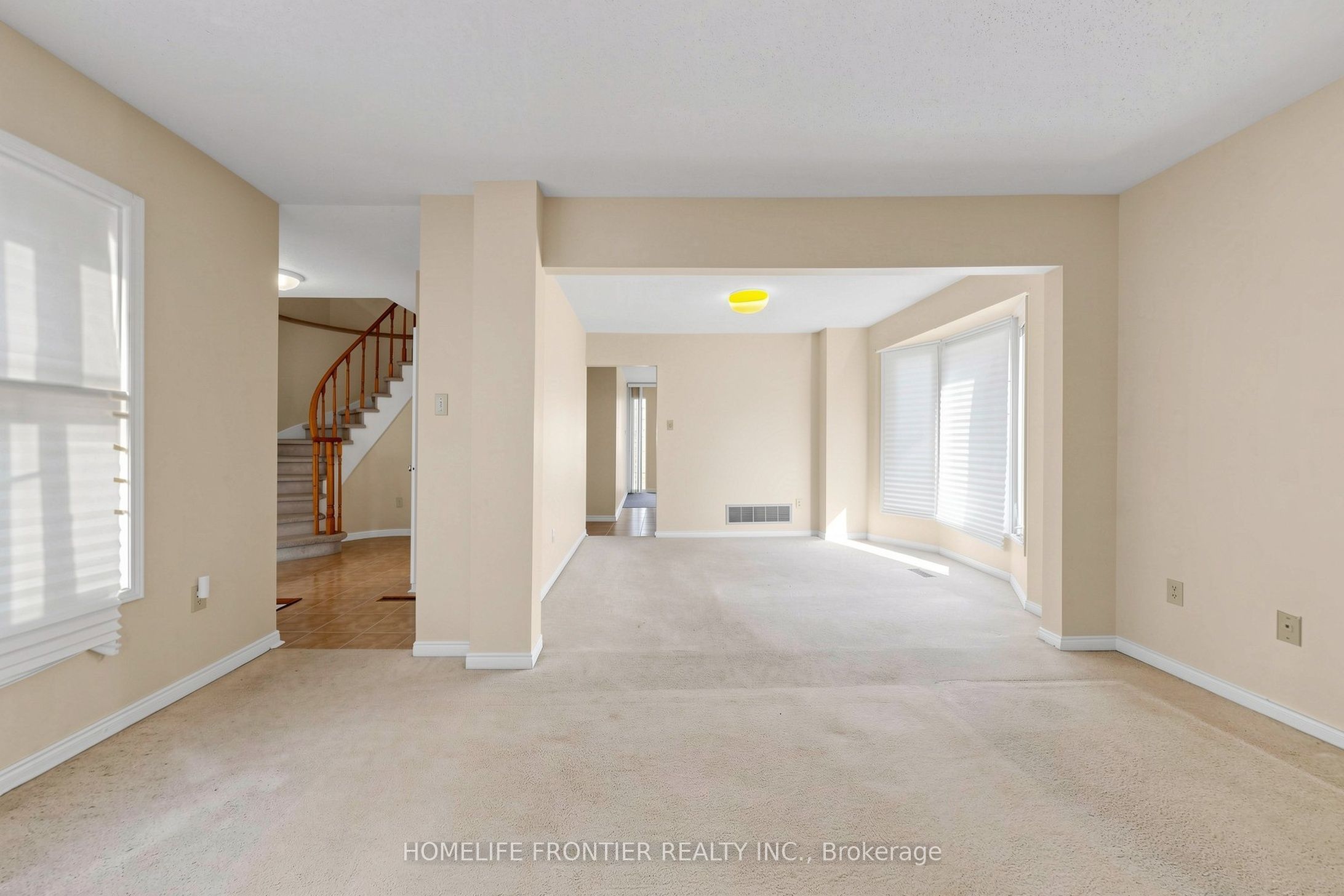 165 Frank Rivers Drive N Property Photo 10