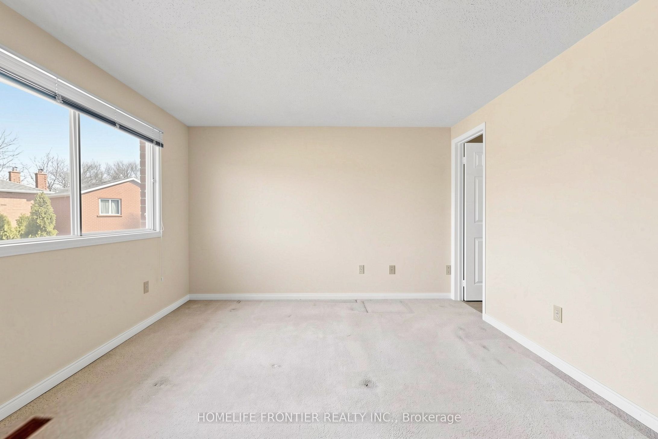 165 Frank Rivers Drive N Property Photo 24