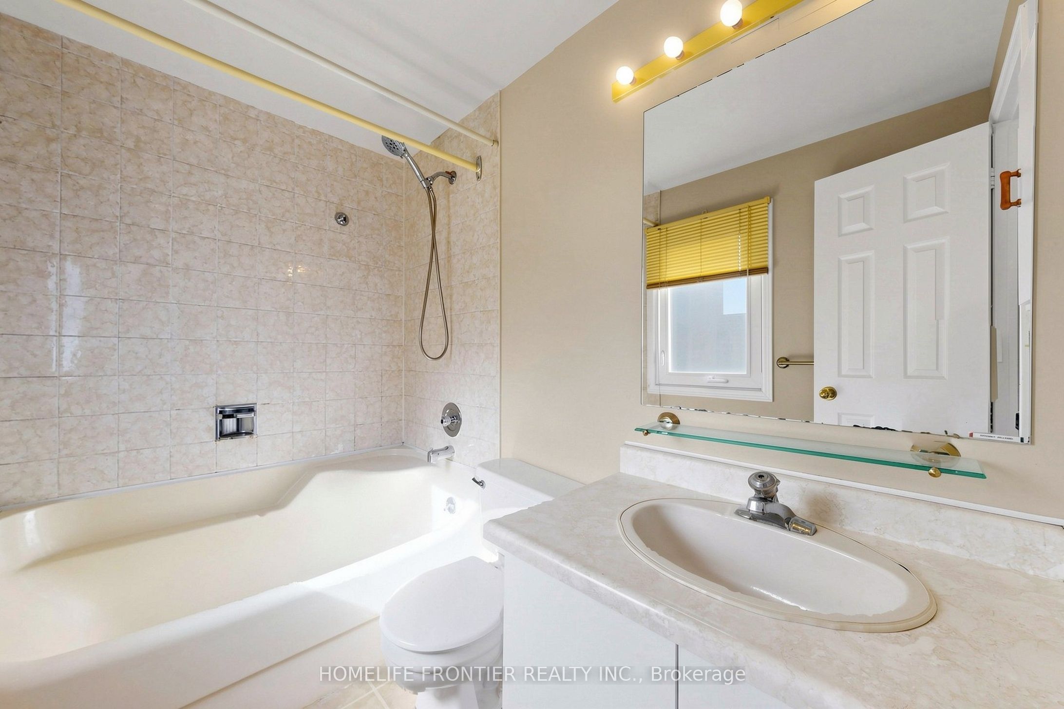 165 Frank Rivers Drive N Property Photo 33