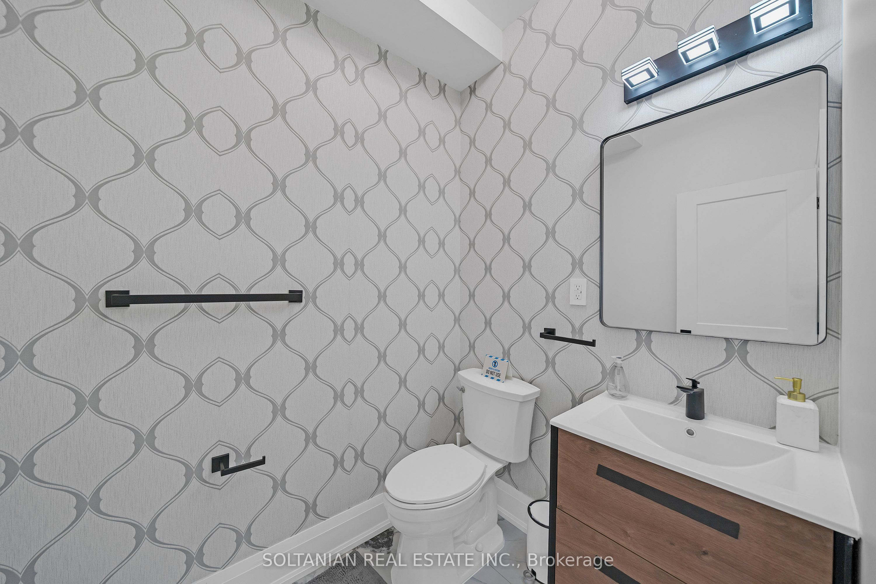 17 Trenton Avenue Property Photo 11