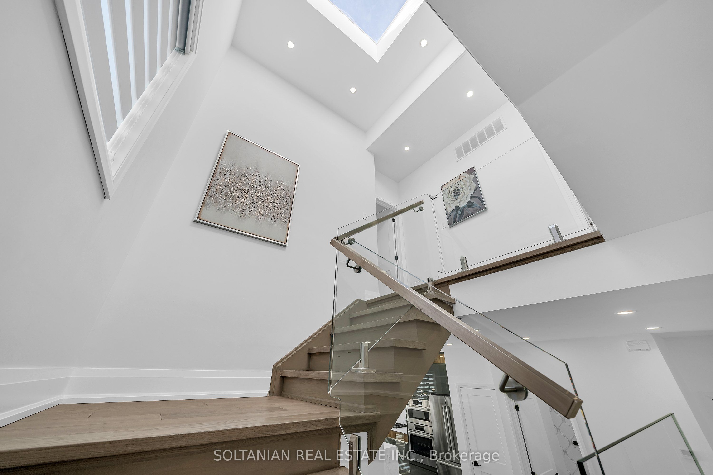 17 Trenton Avenue Property Photo 14