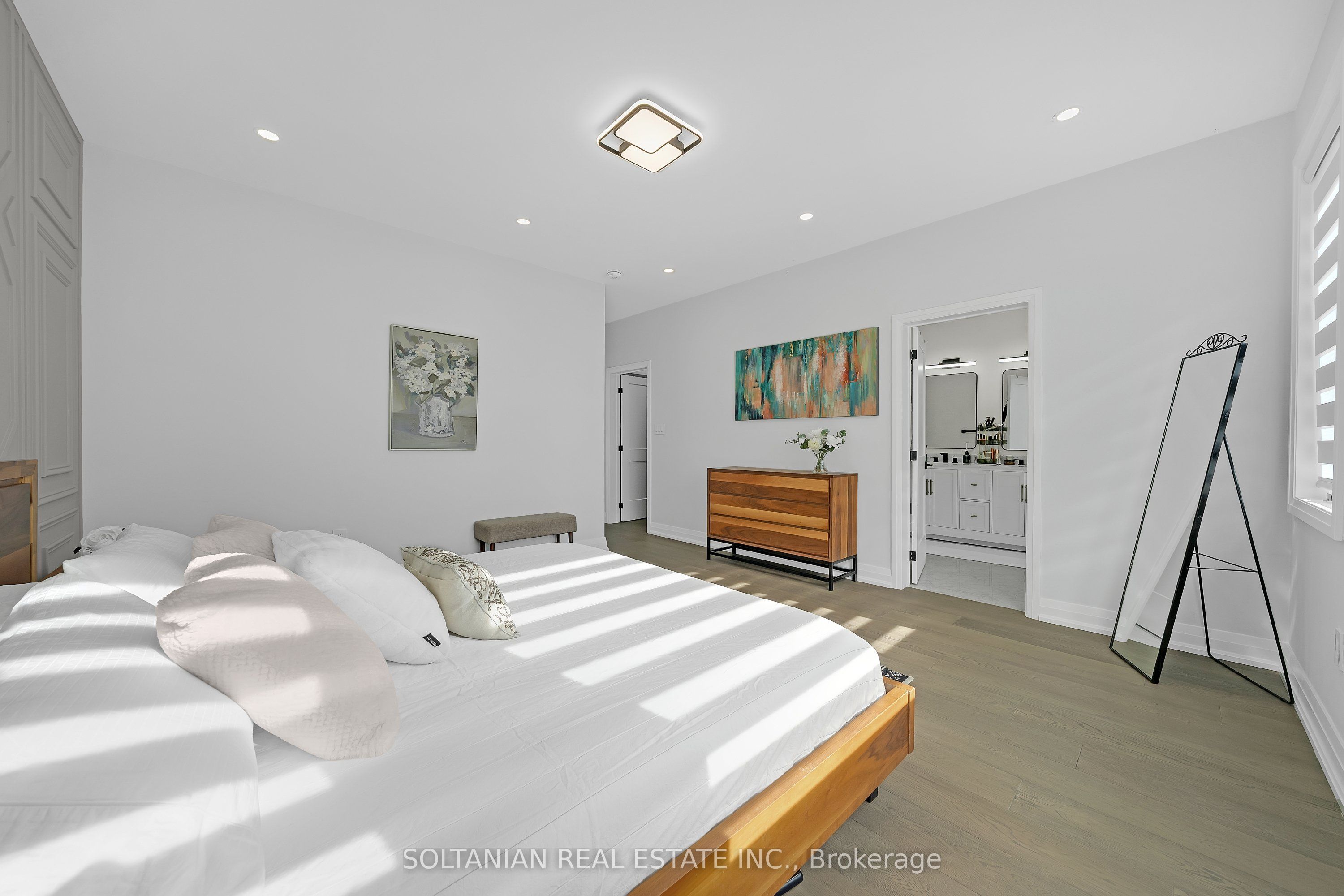 17 Trenton Avenue Property Photo 26