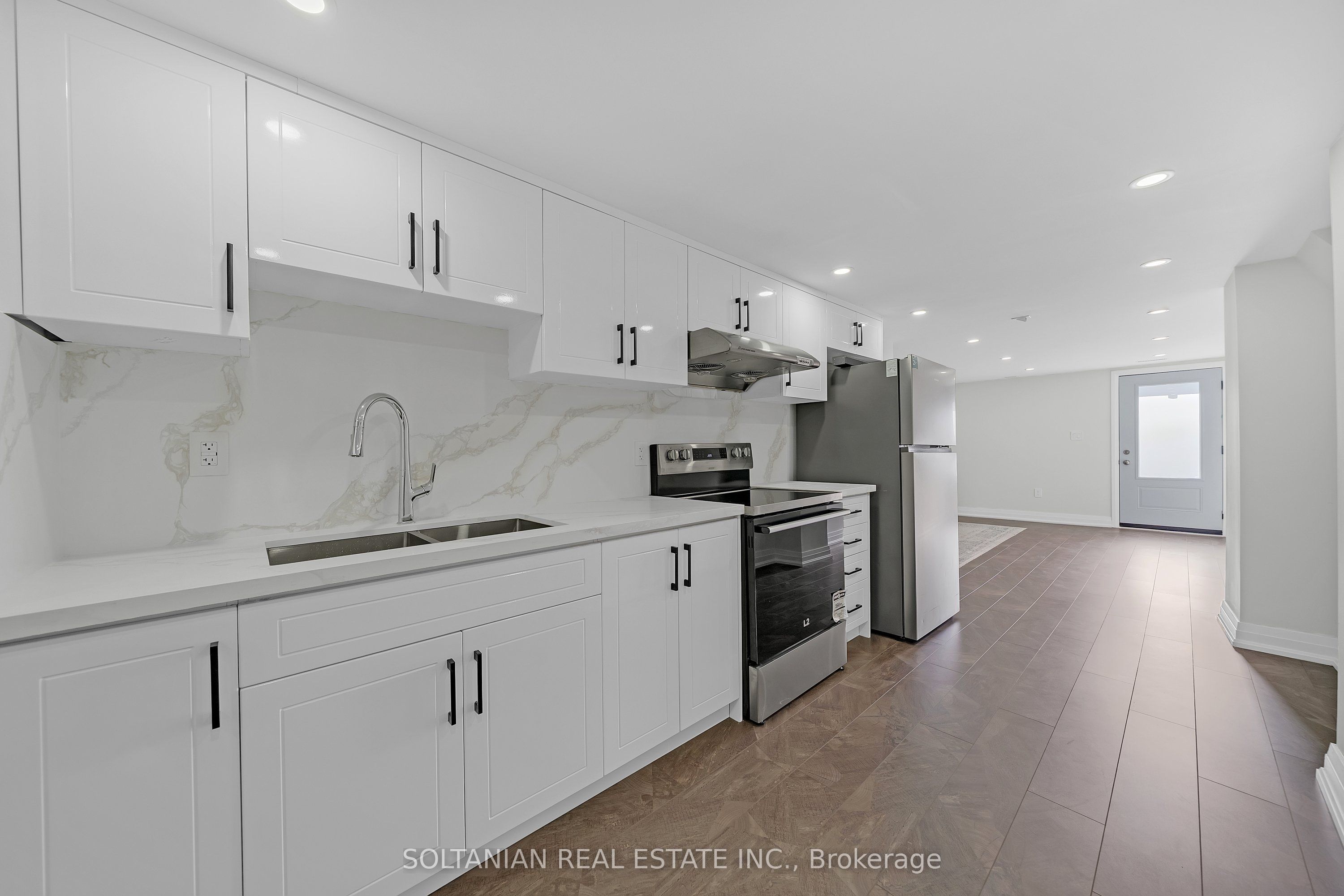 17 Trenton Avenue Property Photo 43