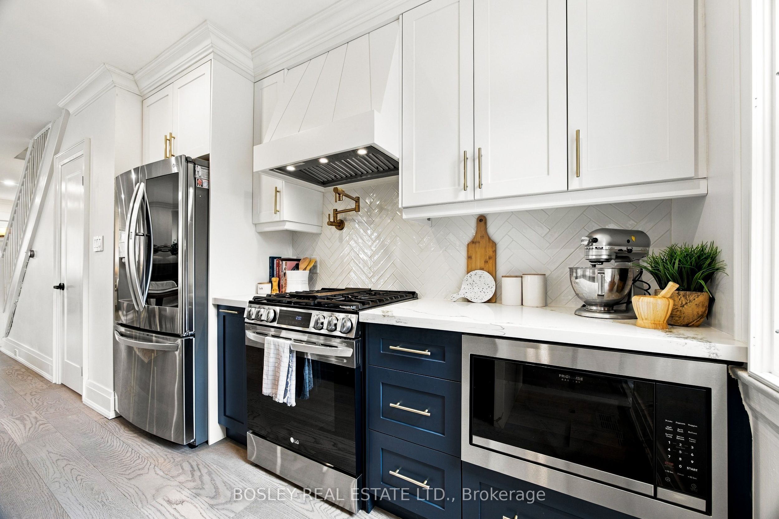 114 West Lynn Avenue Property Photo 19