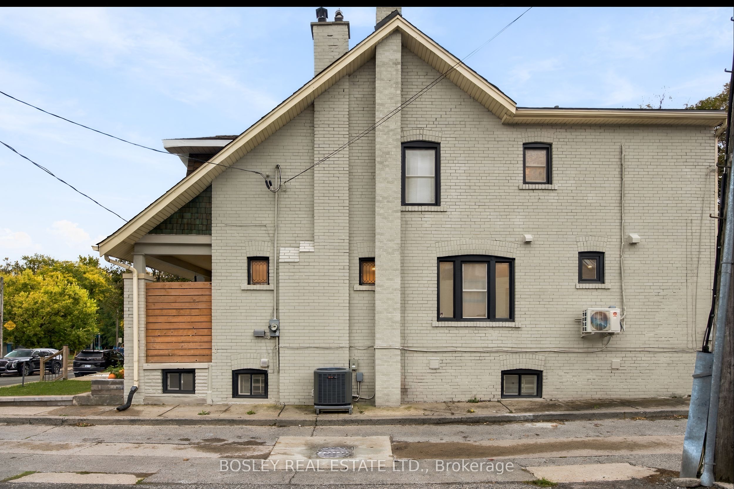 114 West Lynn Avenue Property Photo 47
