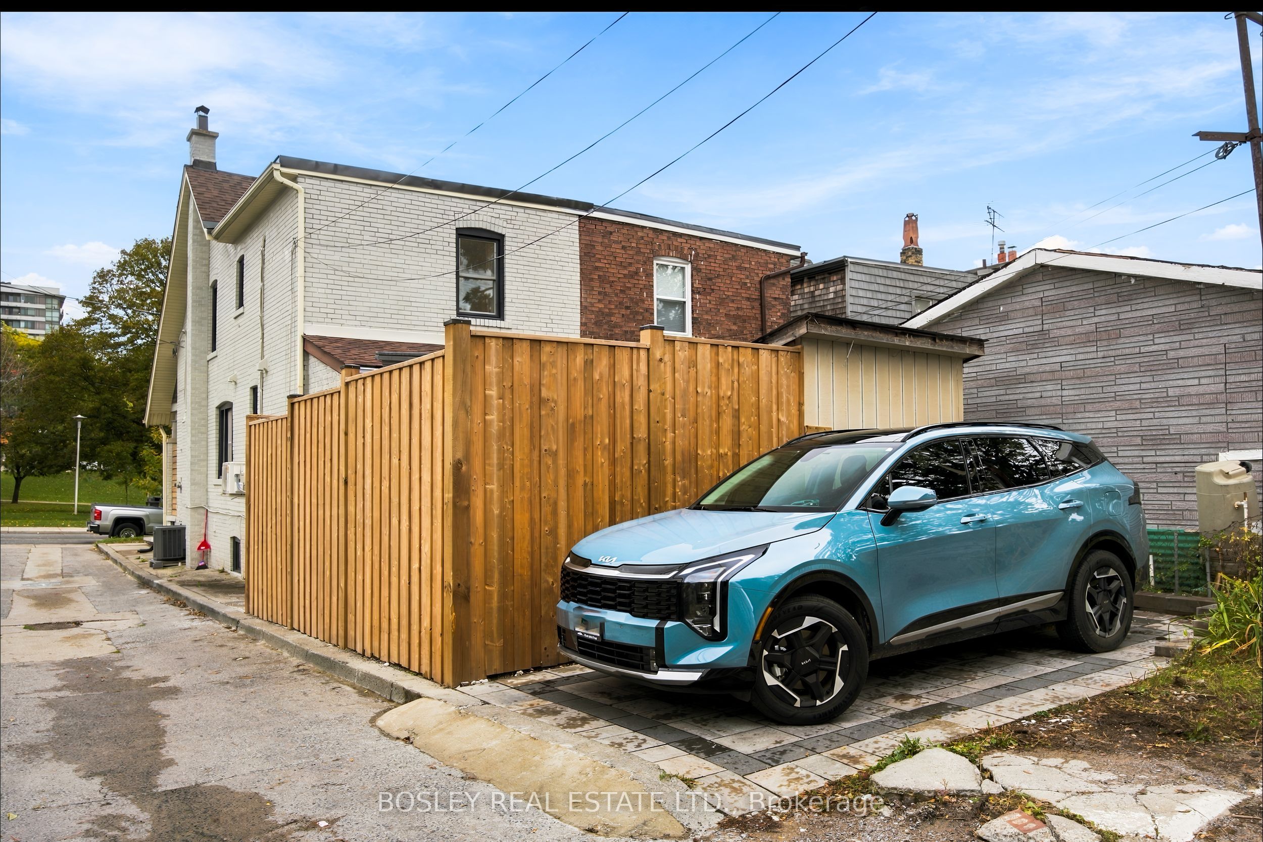 114 West Lynn Avenue Property Photo 48