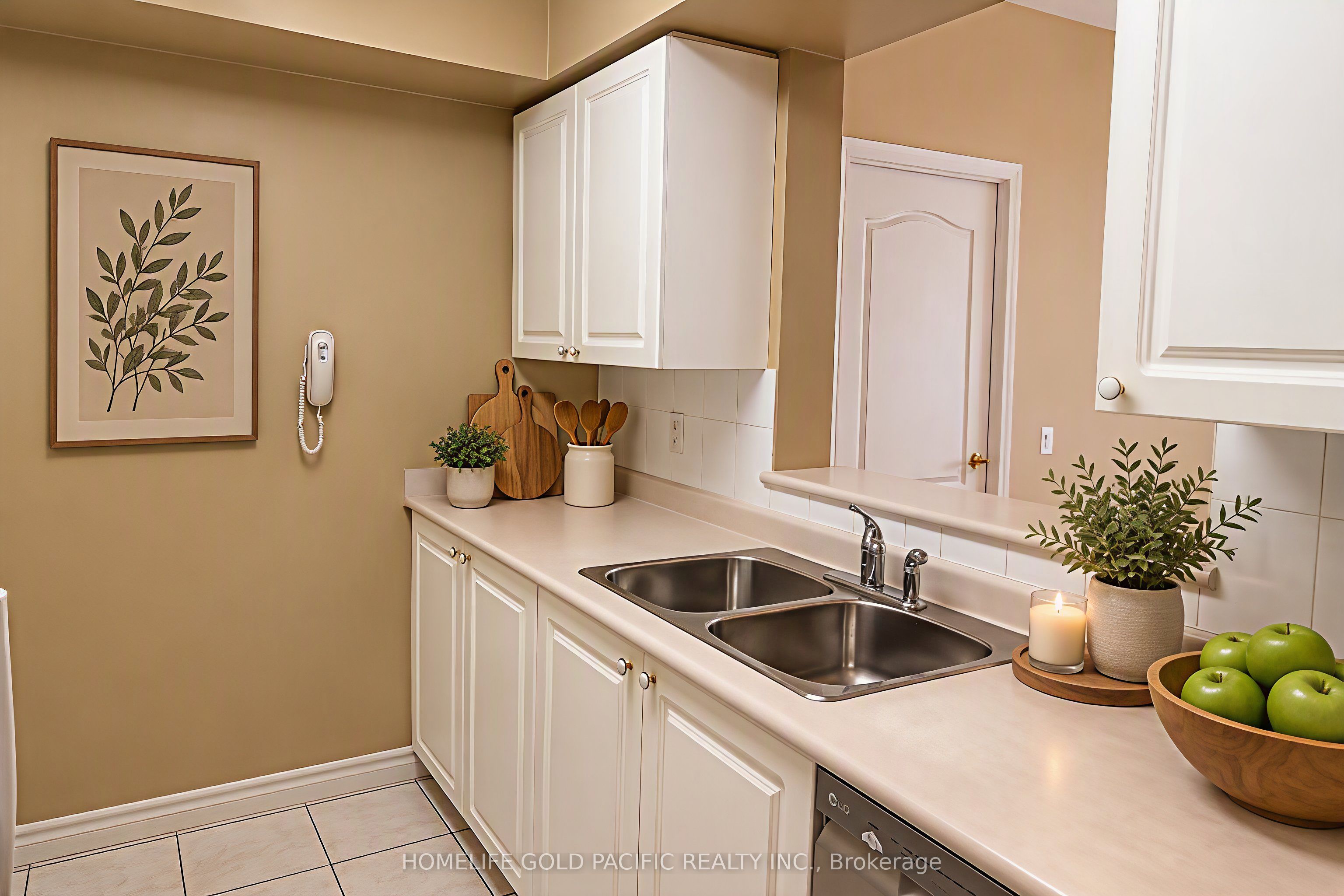 3088 Kennedy Road Ph11 Property Photo 4